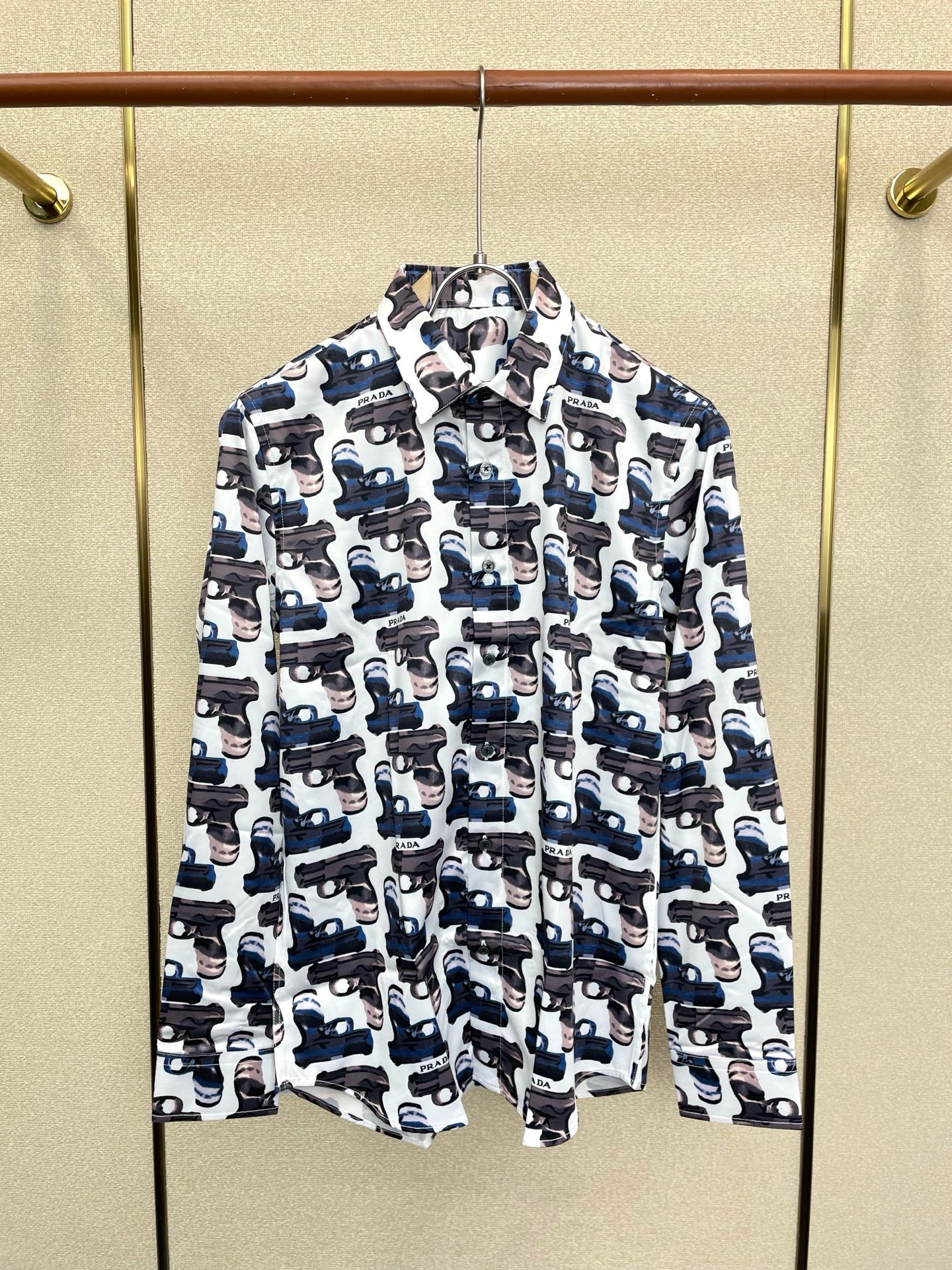 秋冬服の通販 プラダ ワイシャツ トップス  メンズ