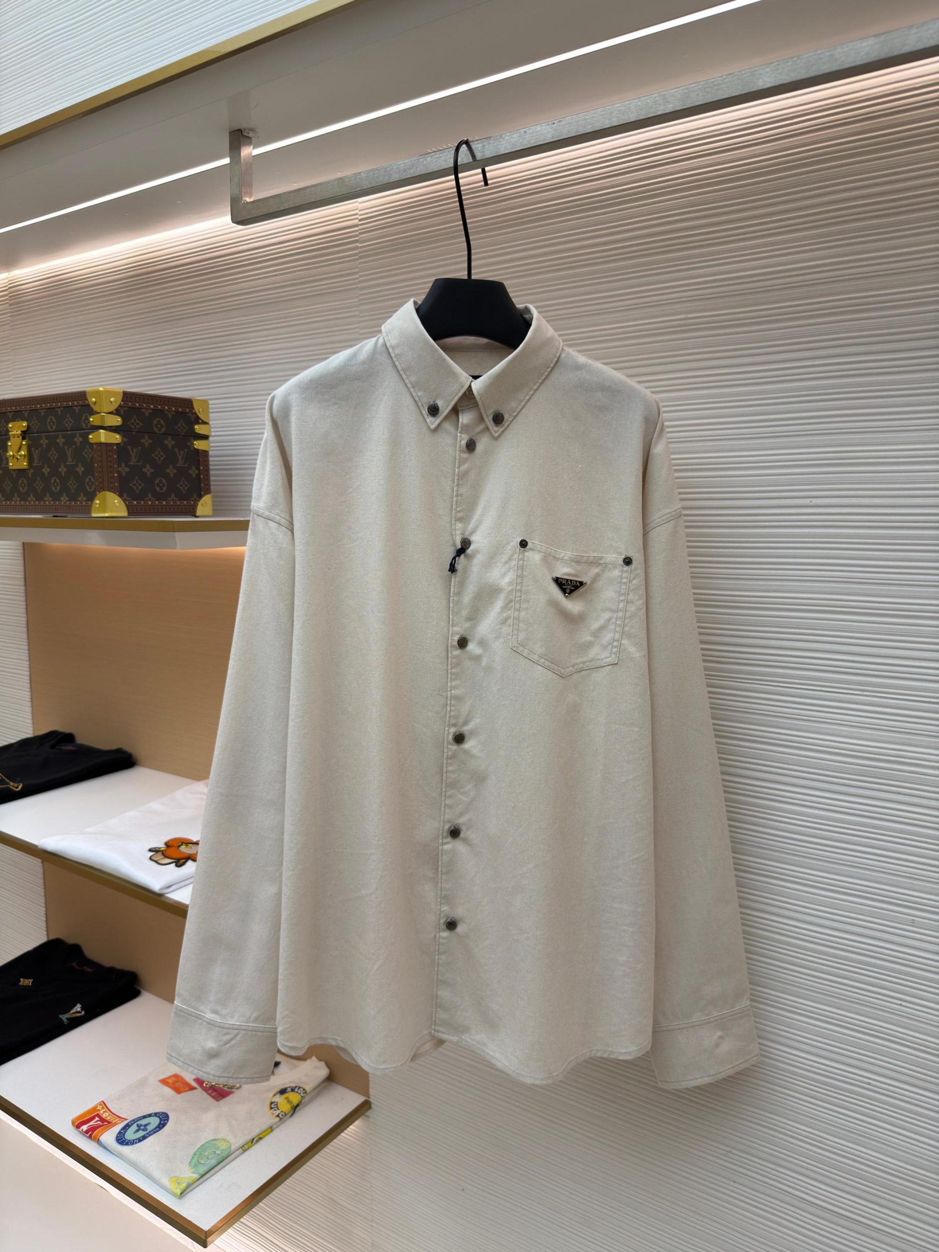 秋冬服の通販 プラダ ワイシャツ トップス  メンズ