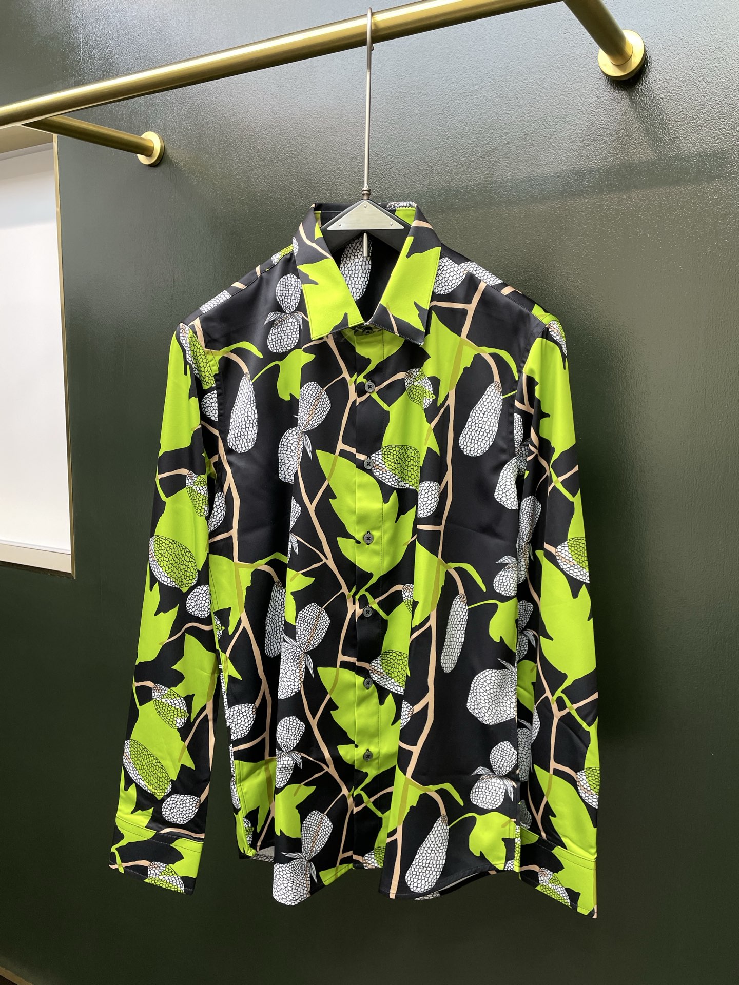 秋冬服の通販 プラダ ワイシャツ トップス メンズ