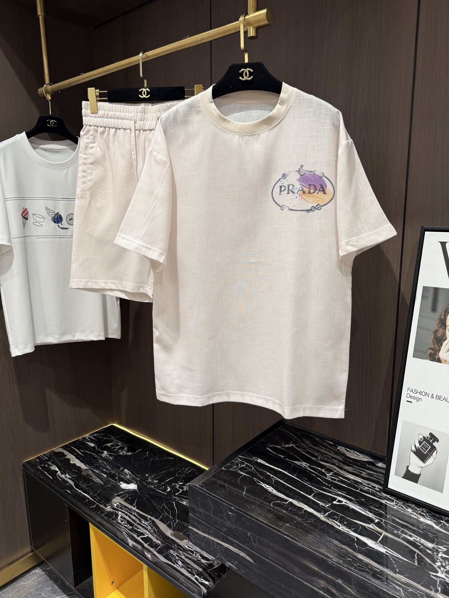秋冬服の通販 プラダ 上下服 セットアップ メンズ