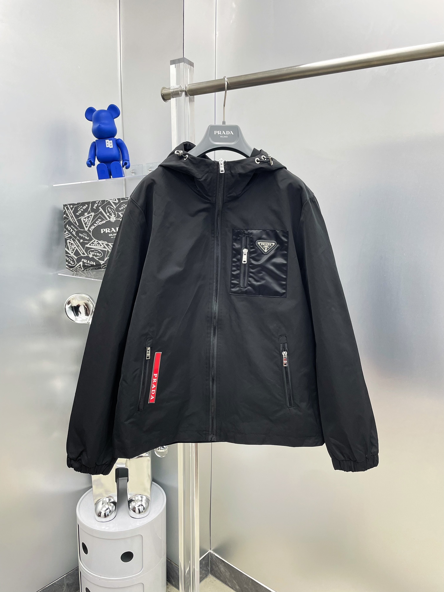 秋冬服の通販 プラダ トップス/アウター  メンズ