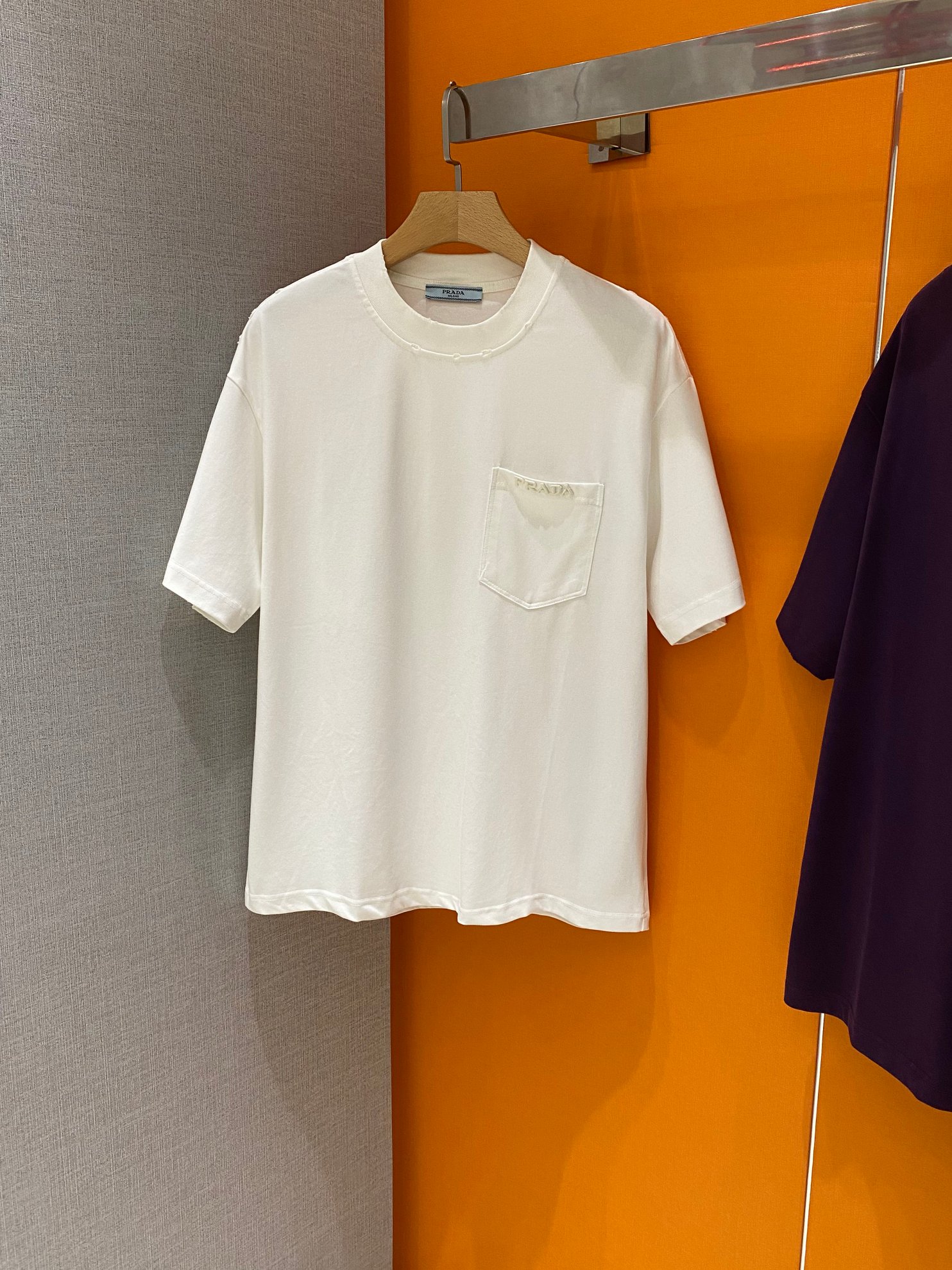 プラダ 半袖Tシャツ トップス  メンズ