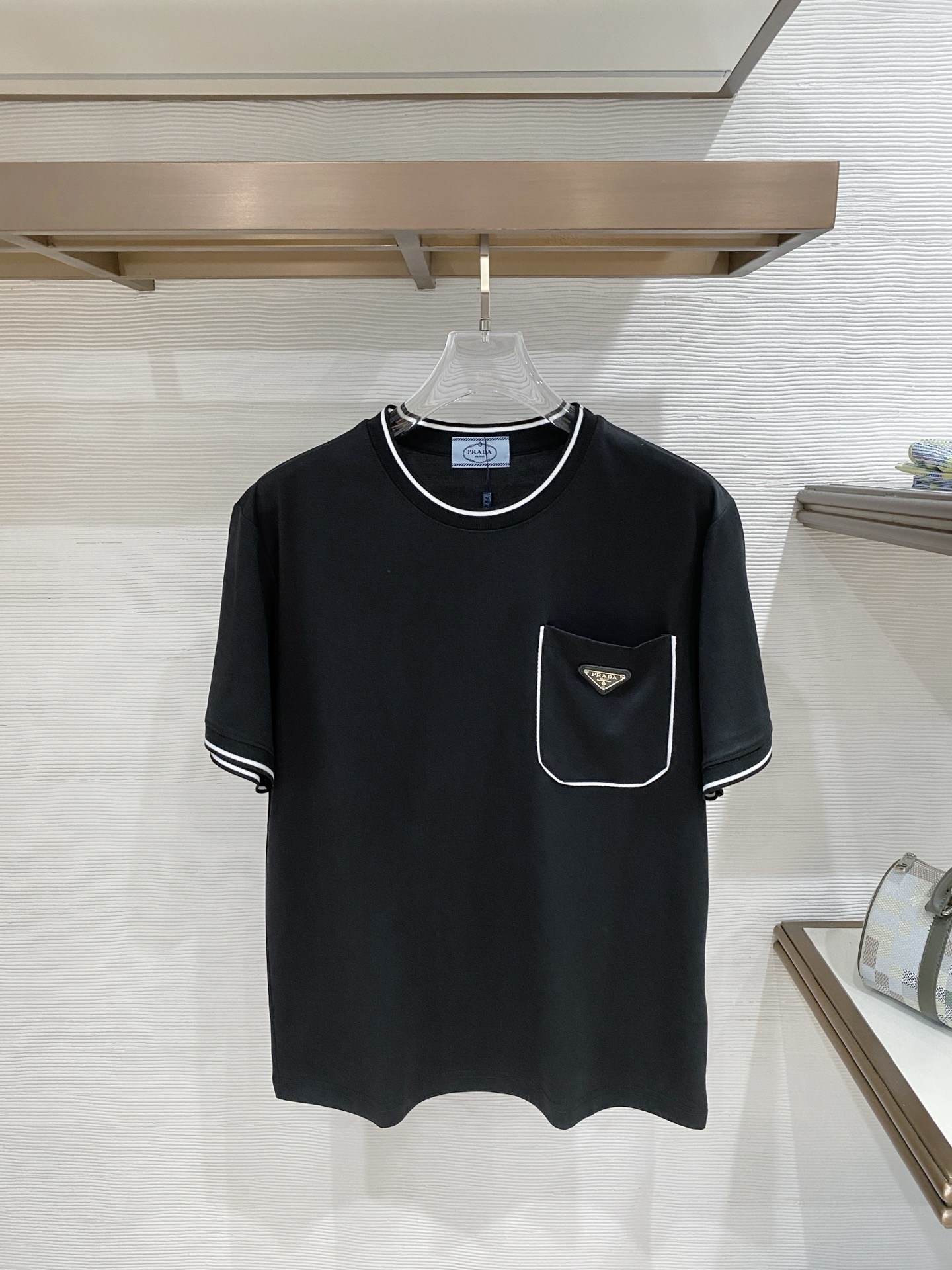 プラダ 半袖Tシャツ トップス  メンズ