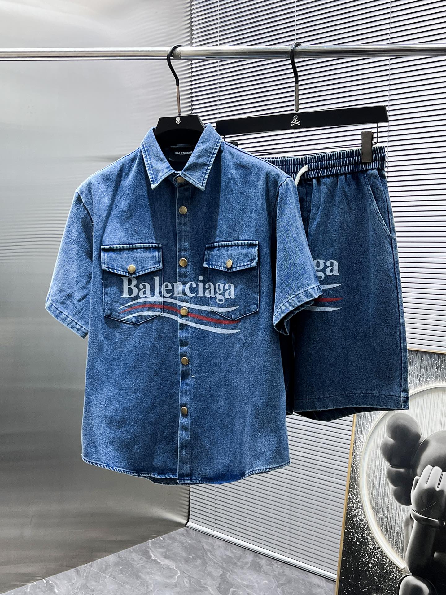 バレンシアガ 上下服 セットアップ メンズ