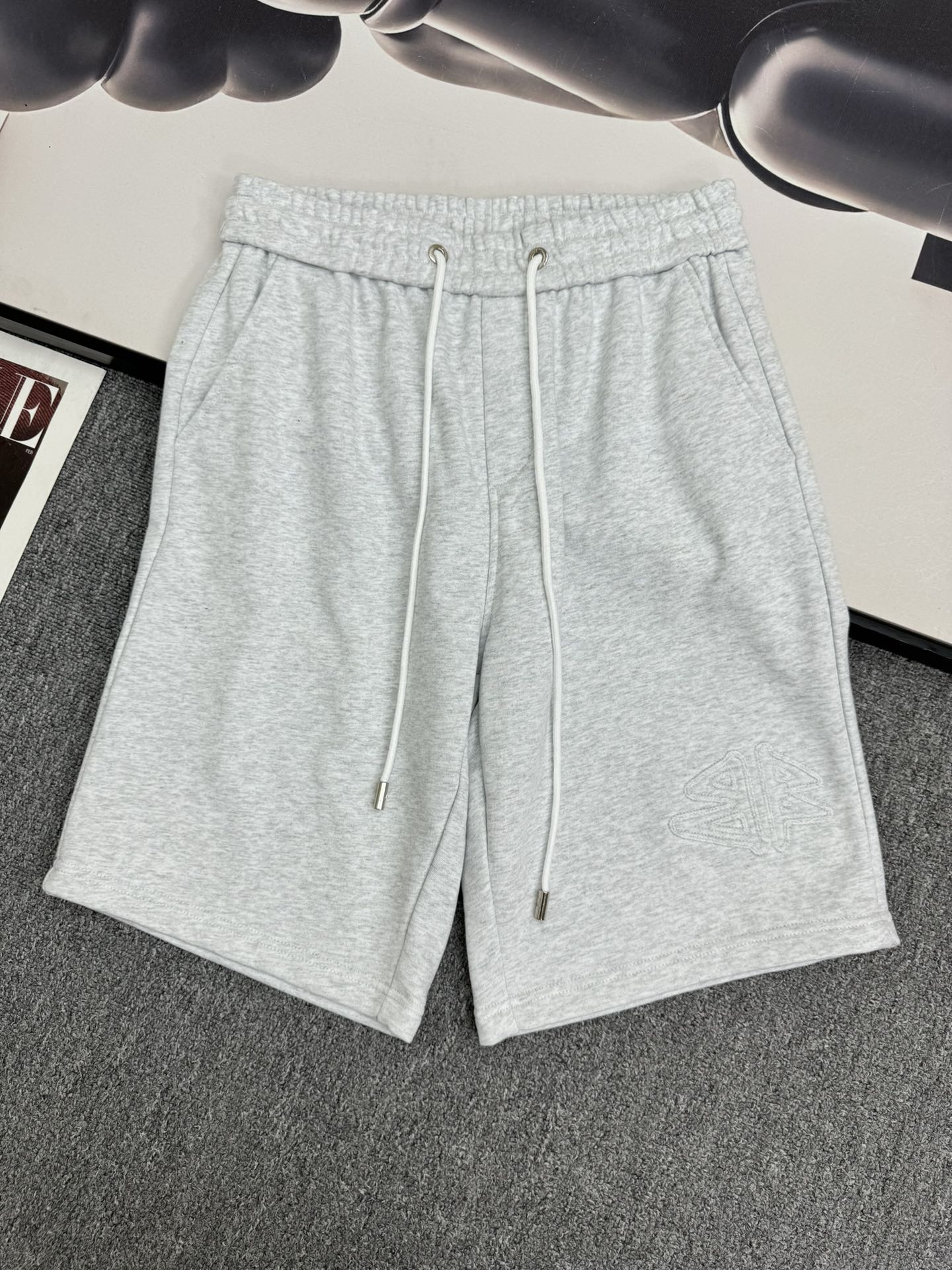 バレンシアガ ショートパンツ ズボン メンズ