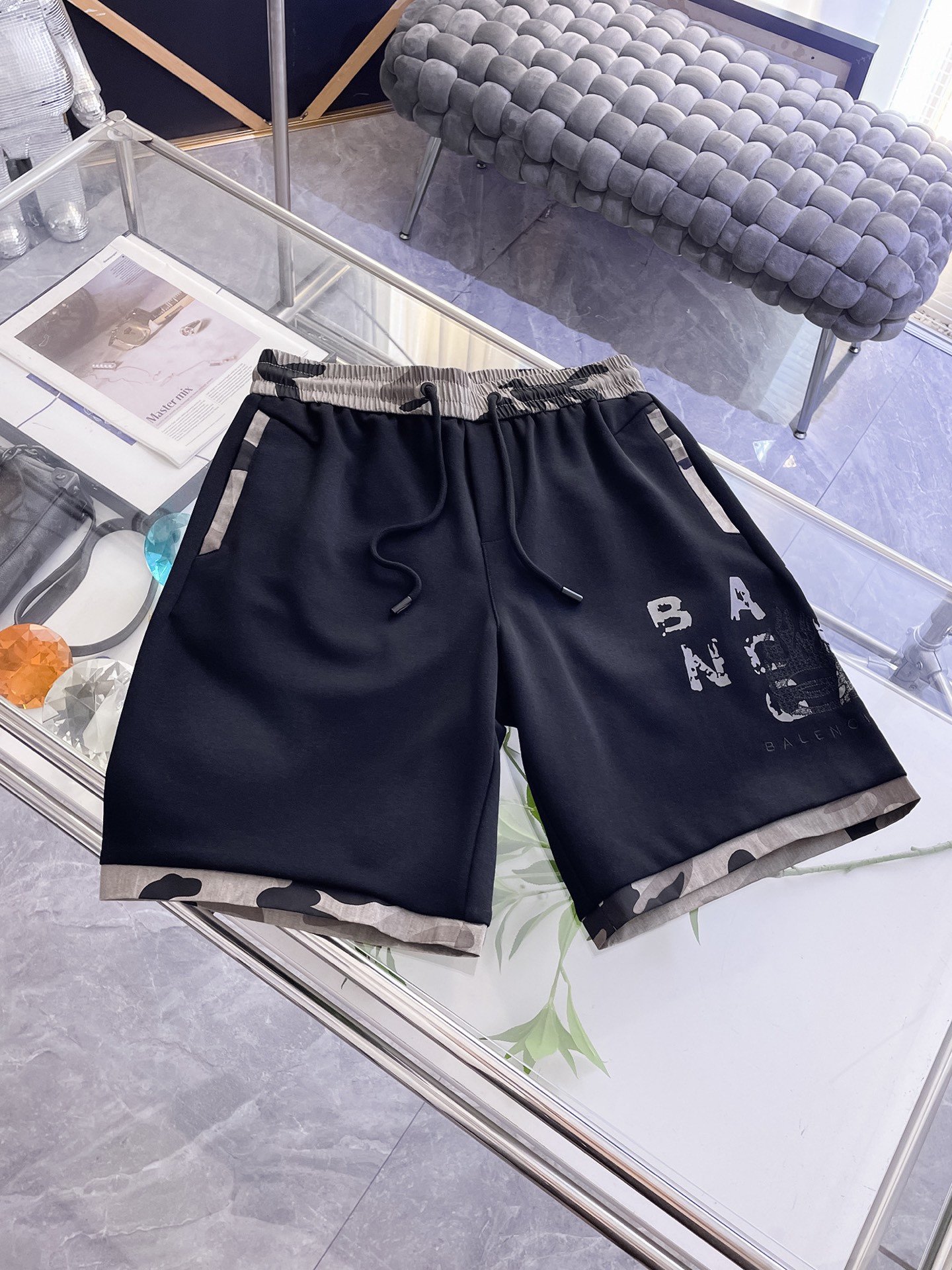 バレンシアガ ショートパンツ ズボン メンズ
