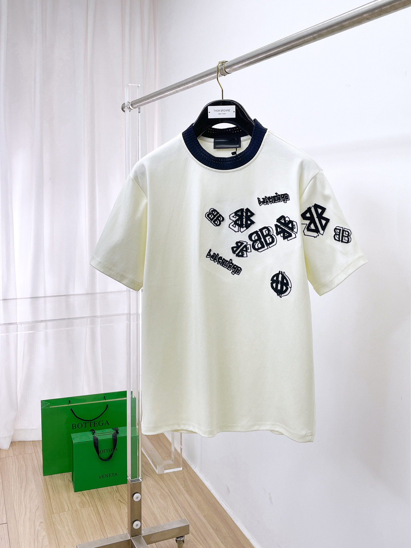 バレンシアガ 半袖Tシャツ トップス メンズ