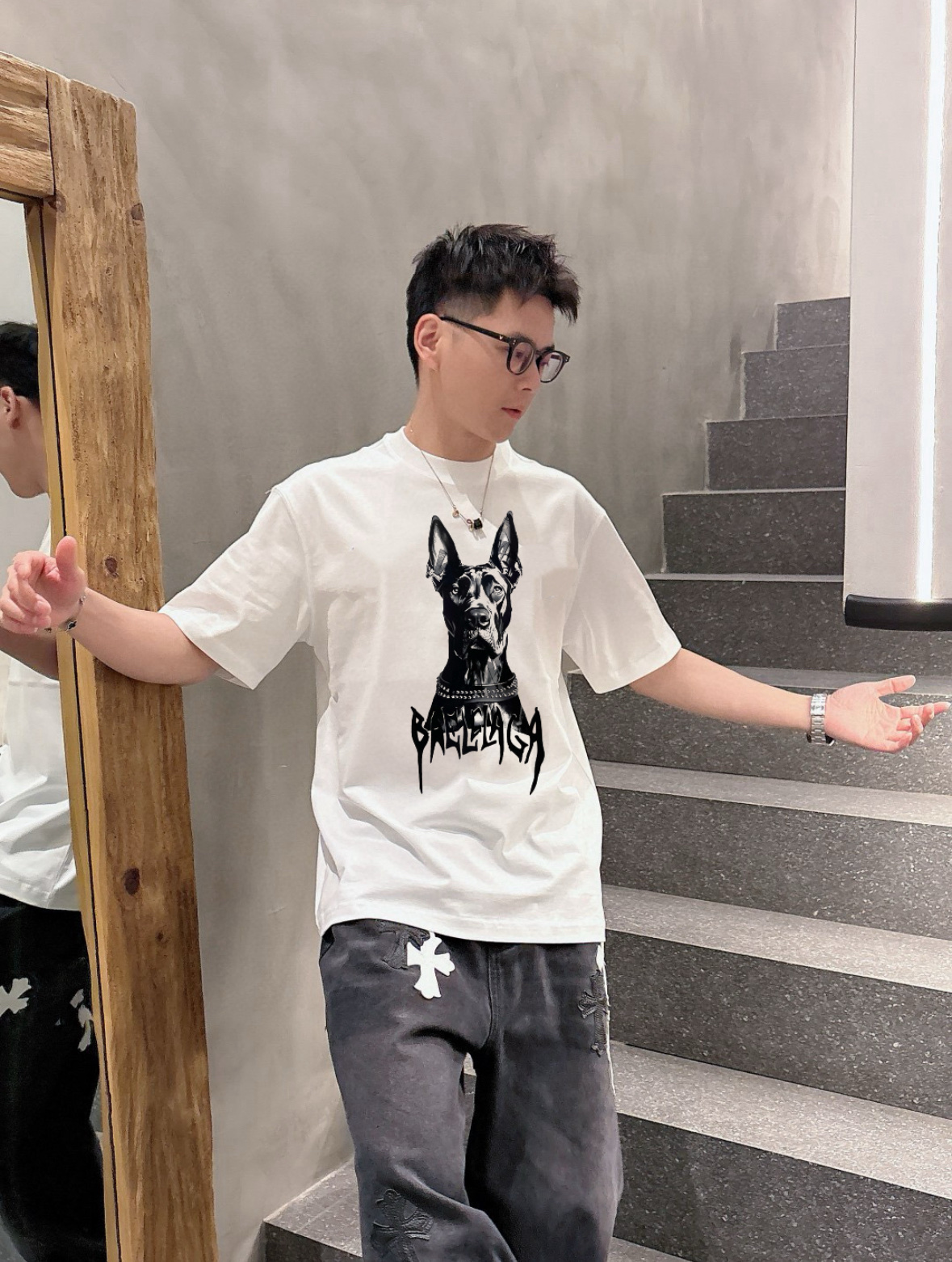 バレンシアガ 半袖Tシャツ トップス メンズ