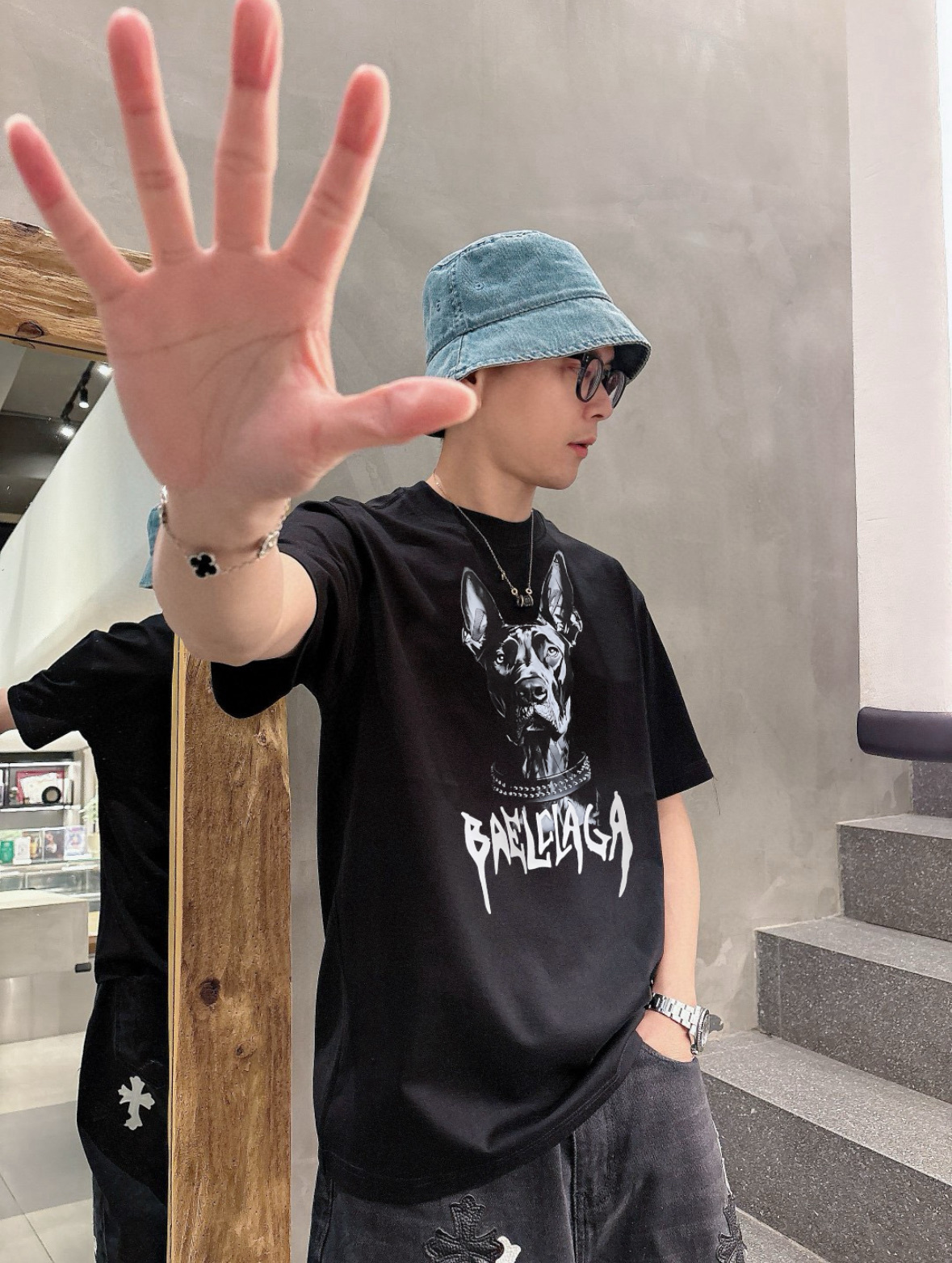 バレンシアガ 半袖Tシャツ トップス メンズ