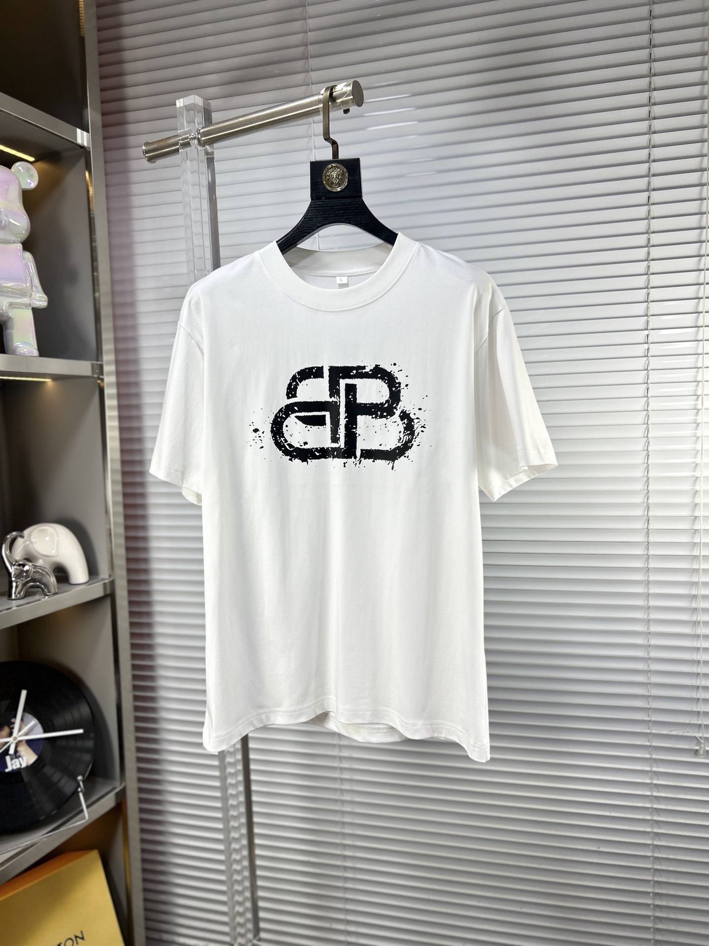 バレンシアガ 半袖Tシャツ トップス メンズ