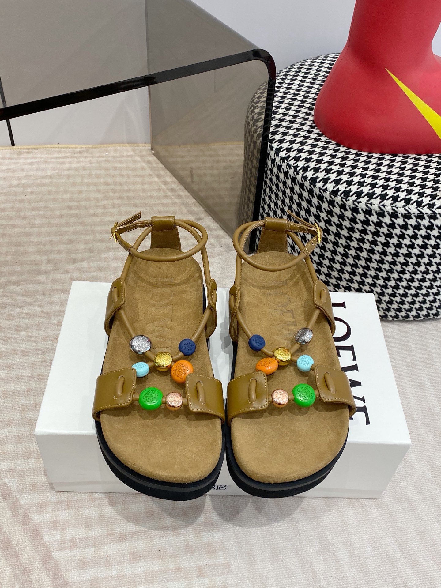 ロエベ靴の通販 シューズ サンダル ミュール レディース