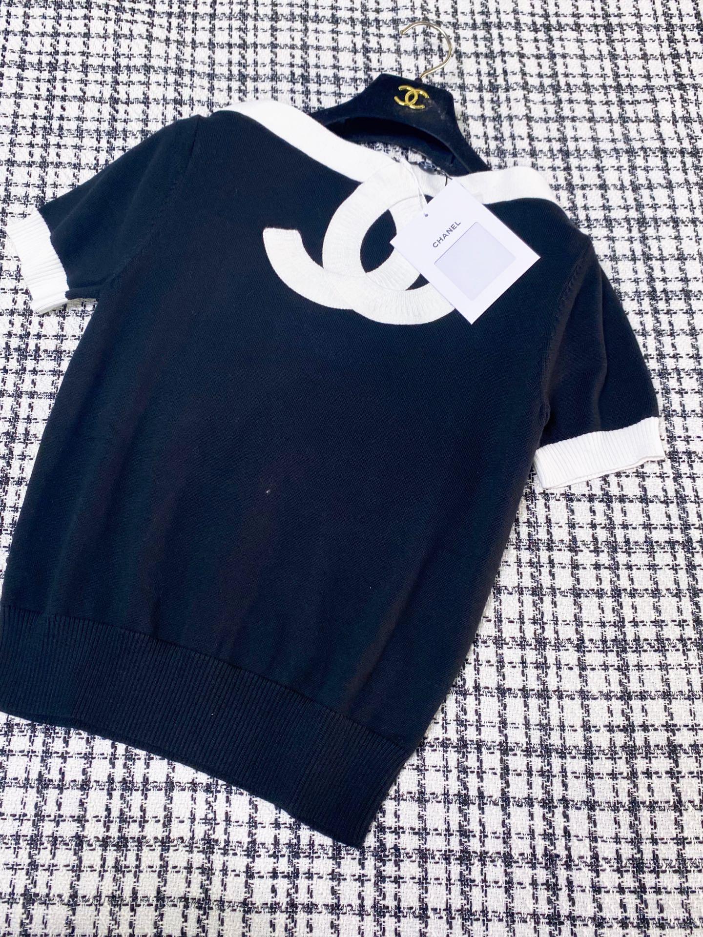 シャネル 半袖Tシャツ トップス?