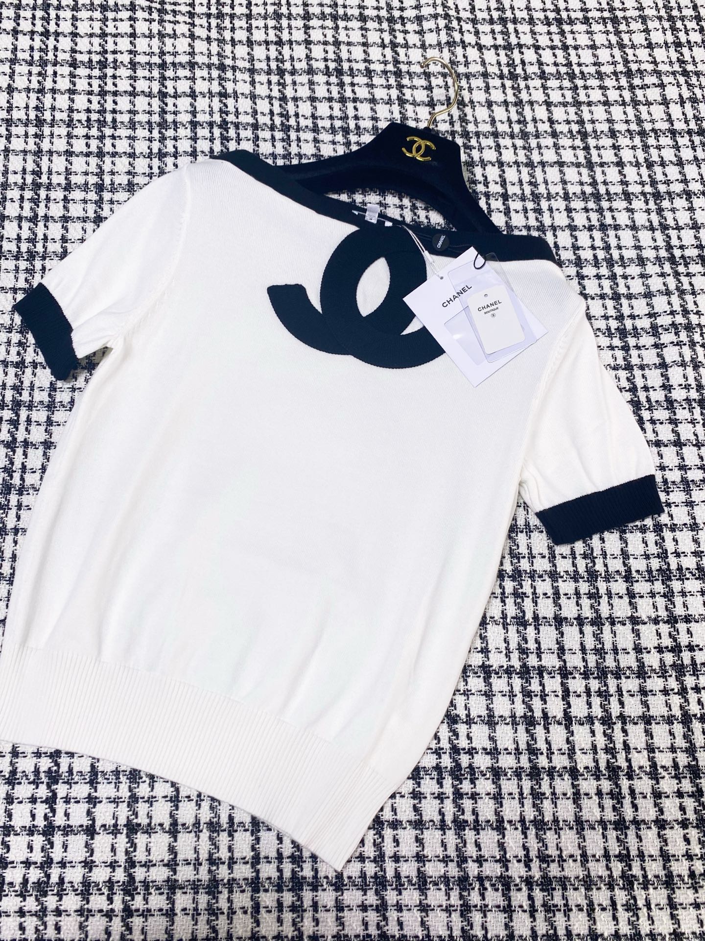 シャネル 半袖Tシャツ トップス?