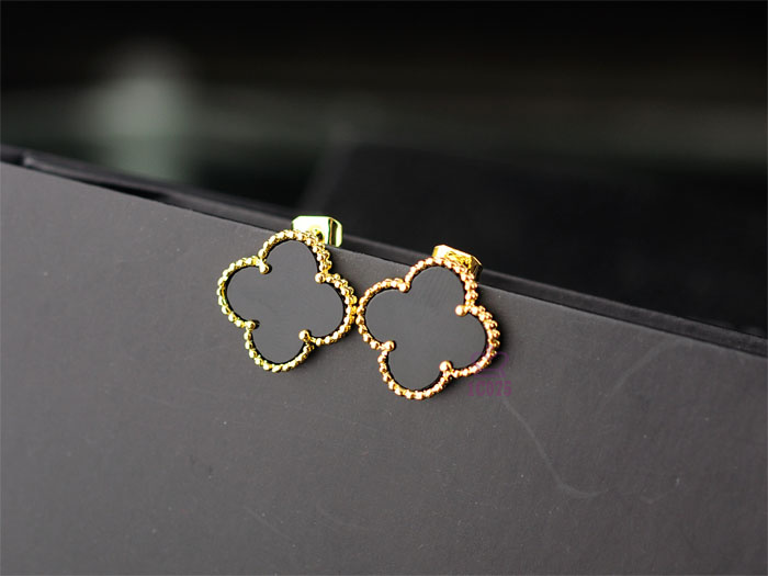 Van Cleef & Arpels ヴァン クリーフ＆アーペル イヤリング ピアス