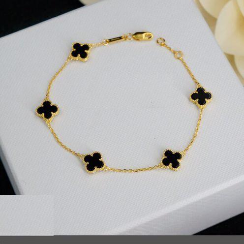 Van Cleef & Arpels ヴァン クリーフ＆アーペル ブレスレット/カフブレス