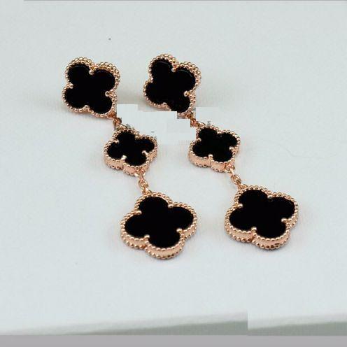 Van Cleef & Arpels ヴァン クリーフ&アーペル イヤリング ピアス