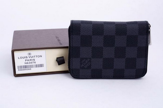 【LOUIS VUITTON】　ルイ　ヴィトン　ダミエグラフィット　ジッピーコインパース