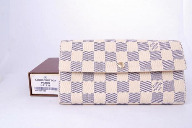 ルイヴィトン(LOUISVUITTON)アズール　ポルトフォイユサラ