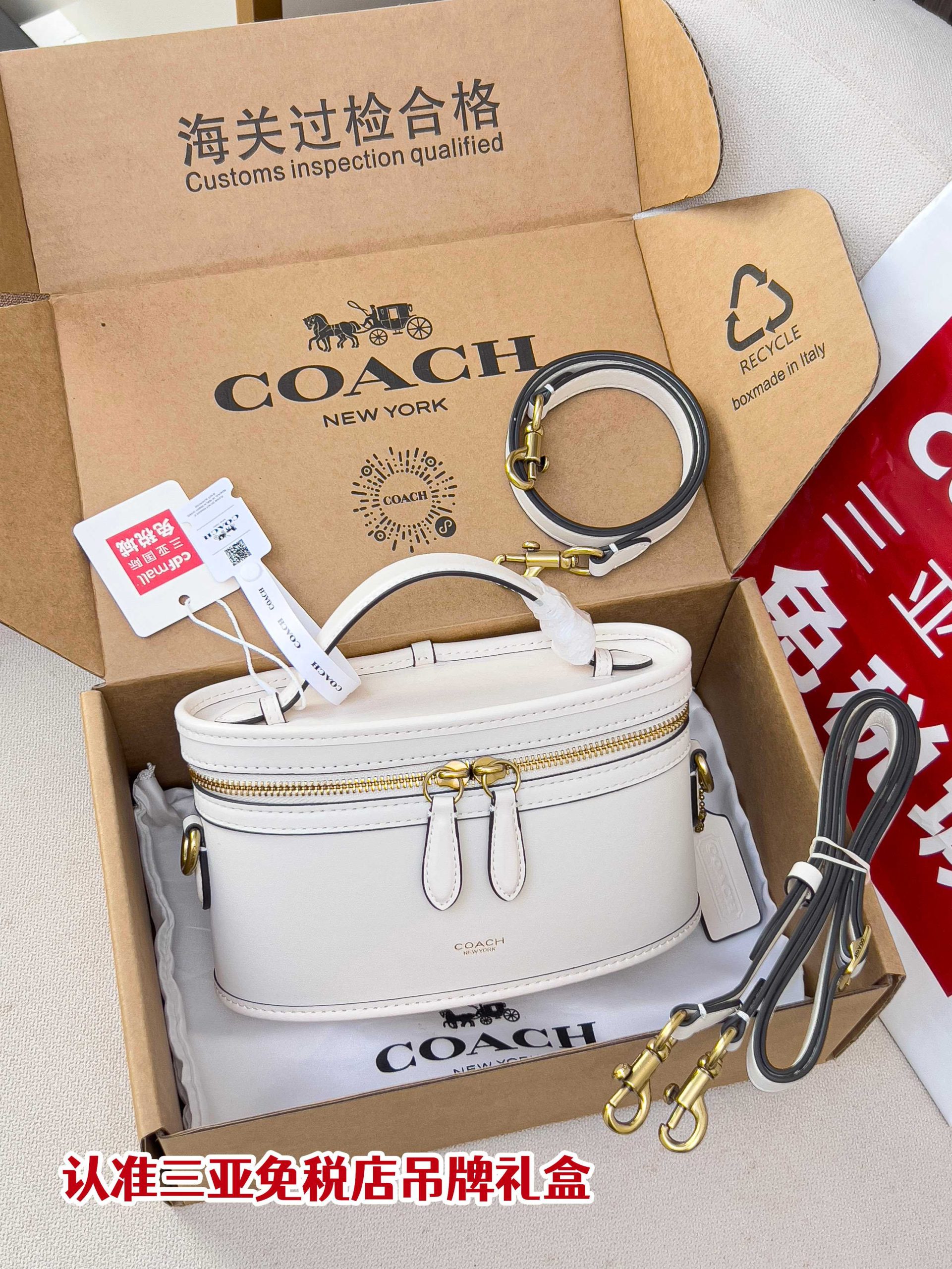 コーチ カバン バッグ ショルダーハンドバッグ Coach