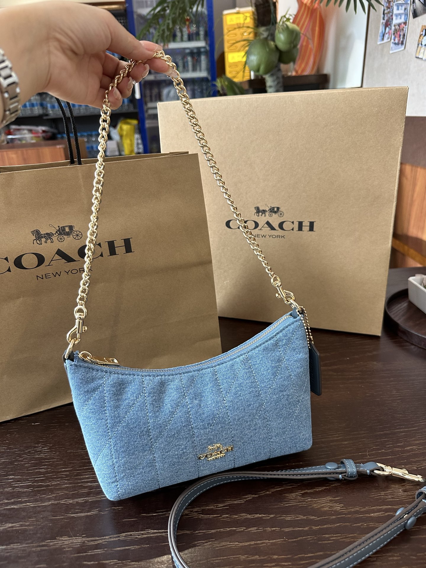 コーチ カバン バッグ ショルダーハンドバッグ Coach 2606