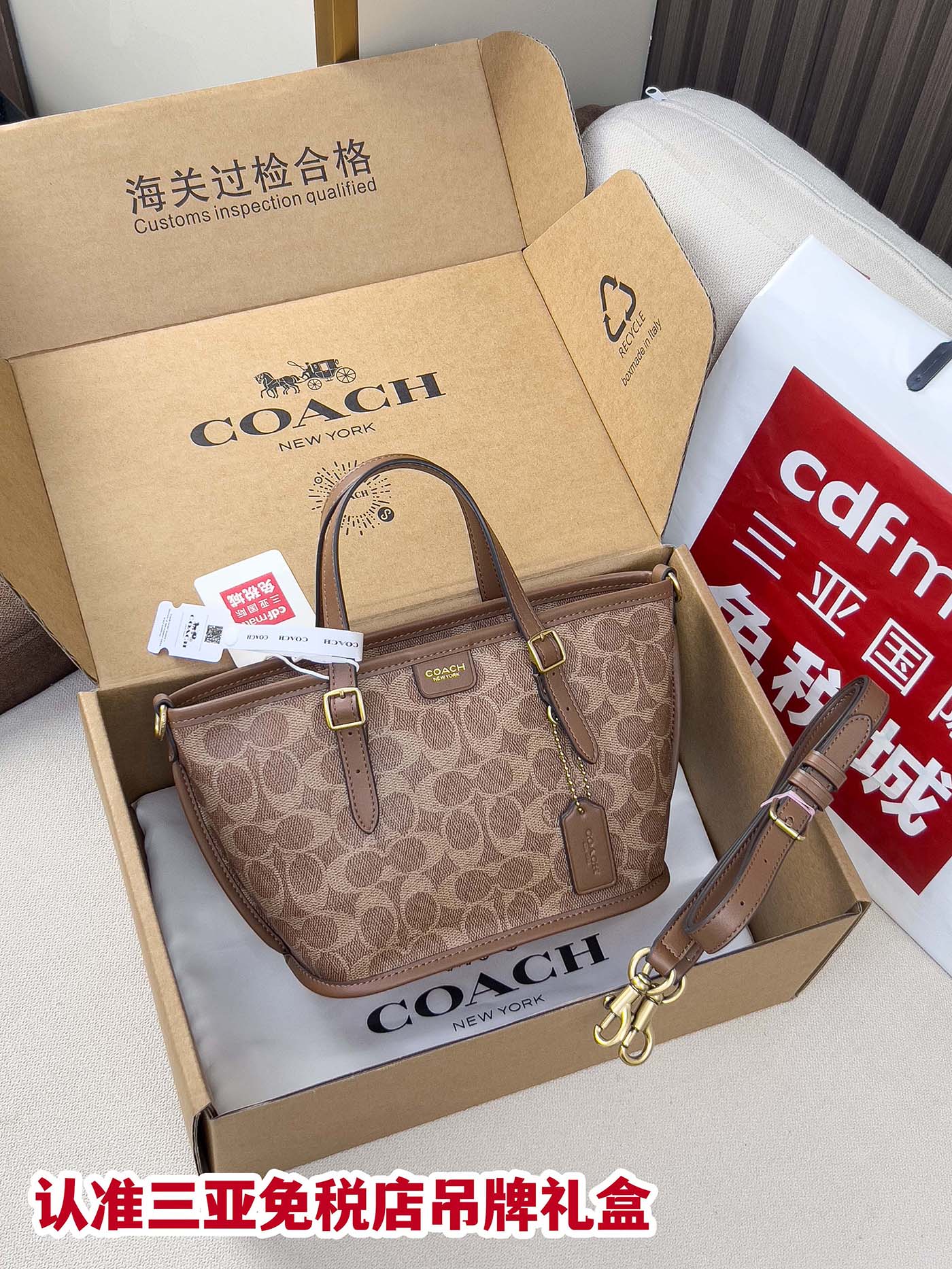 コーチ カバン バッグ ショルダーハンドバッグ Coach