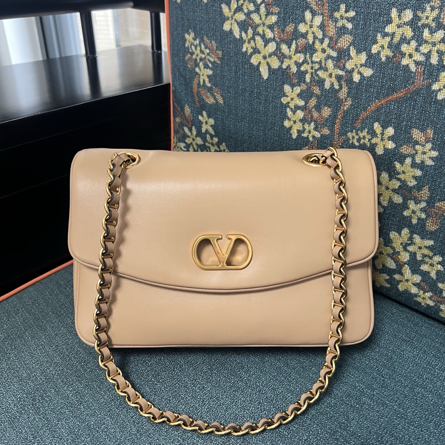 ヴァレンティノ カバン バッグ ショルダーハンドバッグ GARAVANI DJUNA