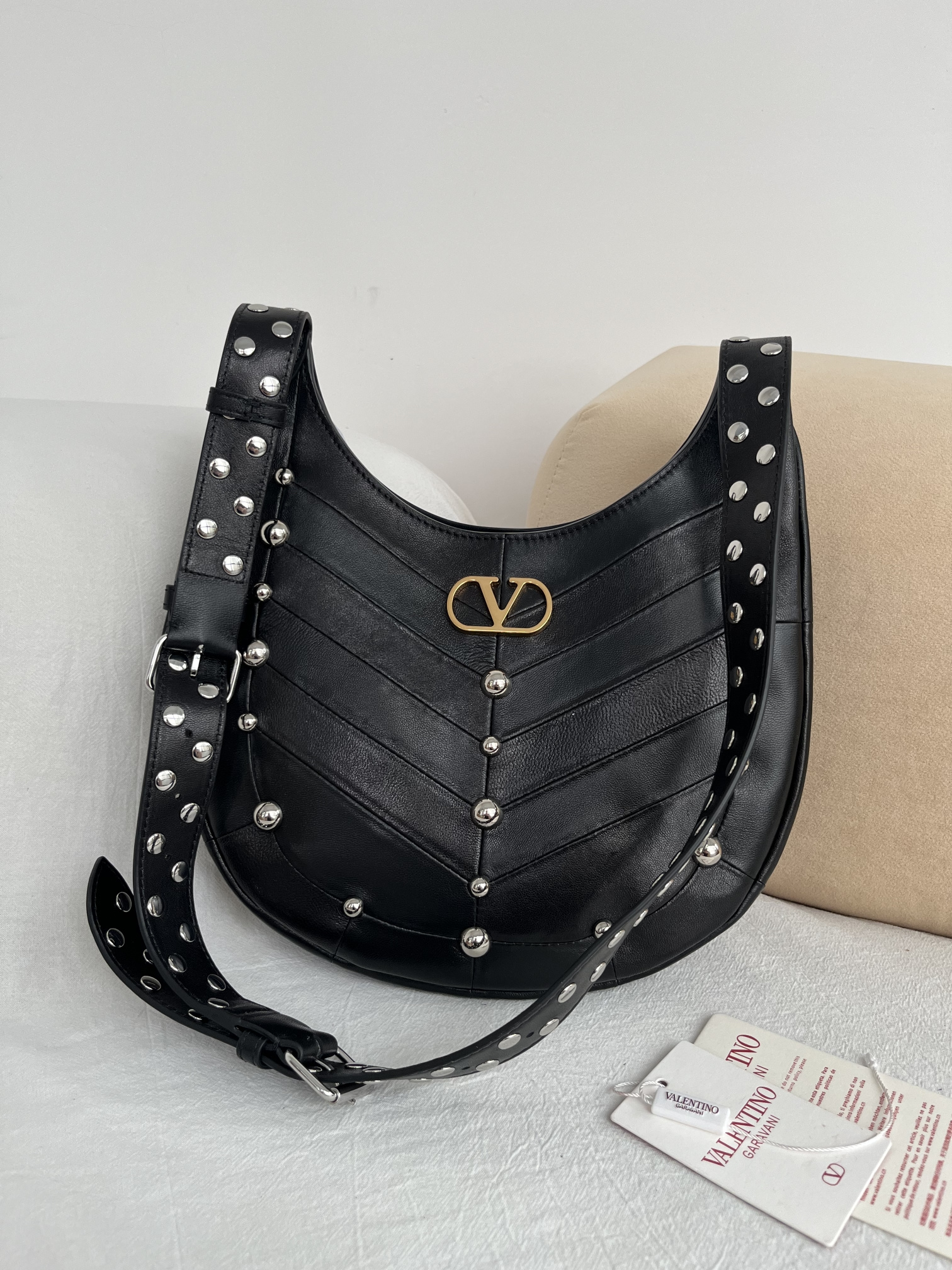 ヴァレンティノカバン バッグ ショルダーハンドバッグ GARAVANI HOBOHO HOBO