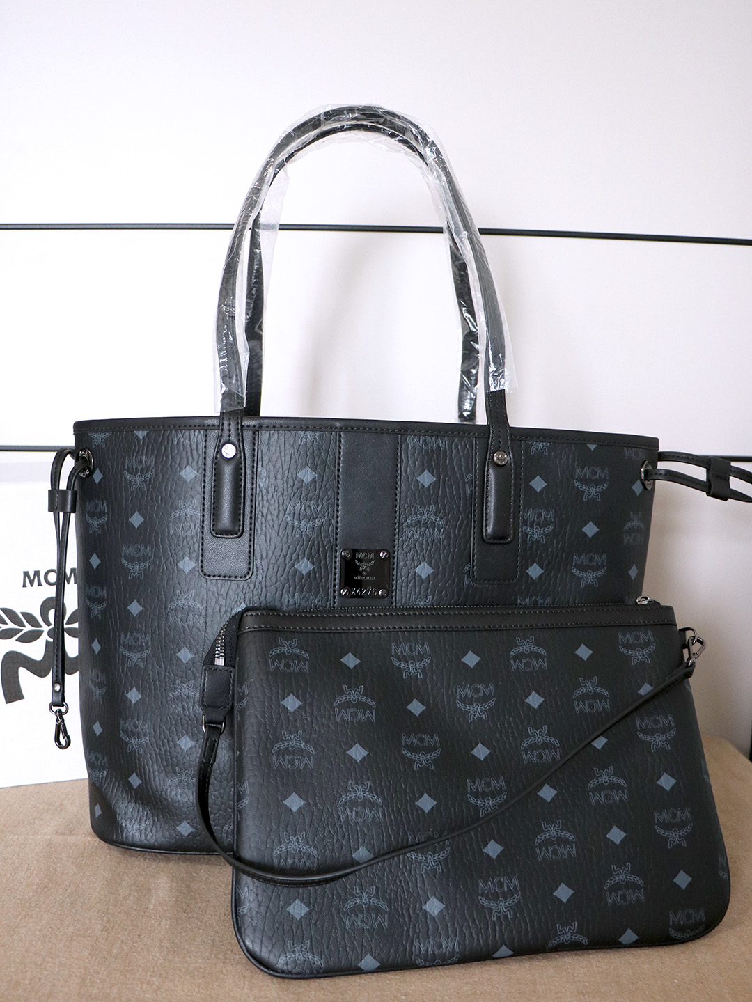 MCM(エムシーエム) カバン バッグハンド