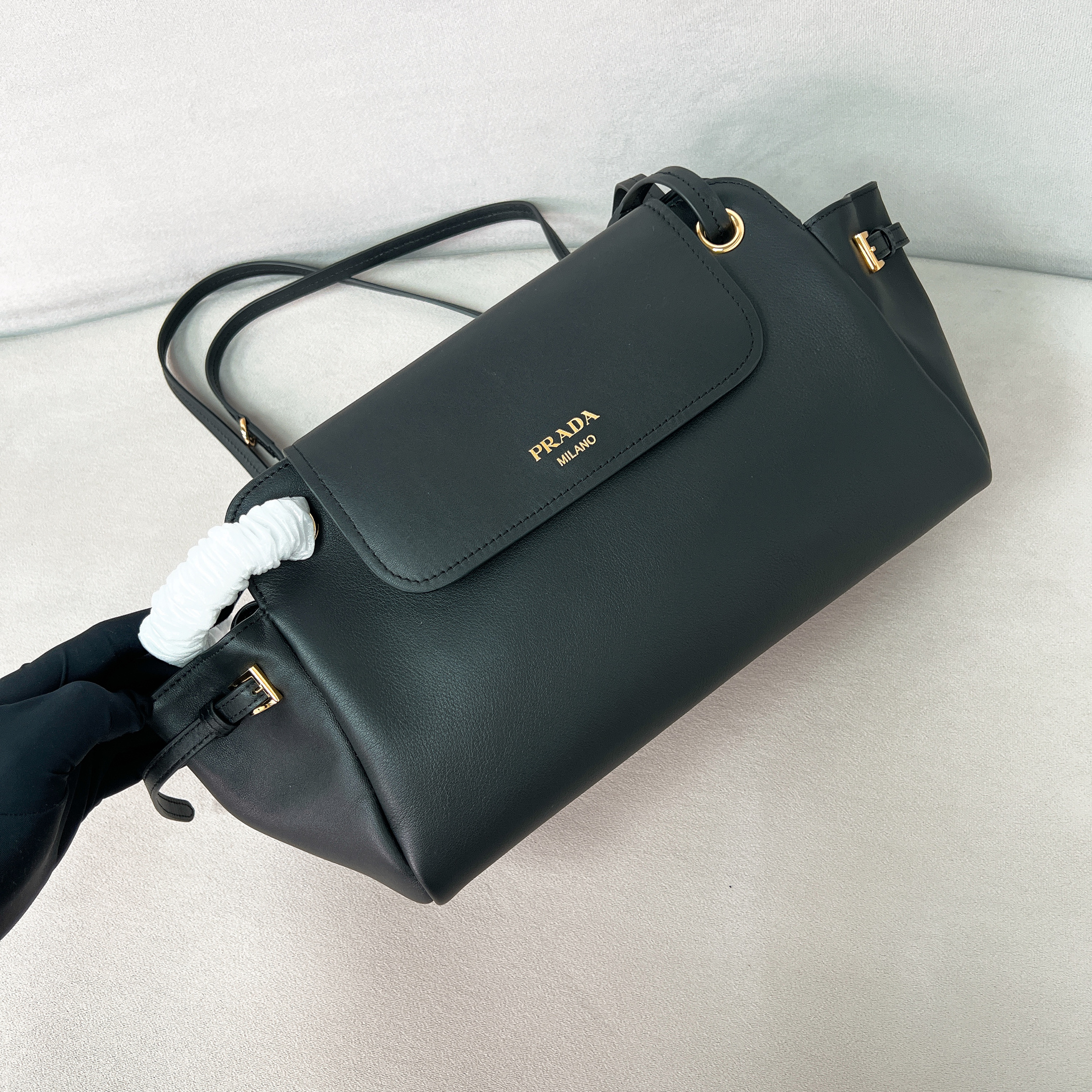 激安人気新品鞄 バッグ プラダ Carry ハンドバッグ