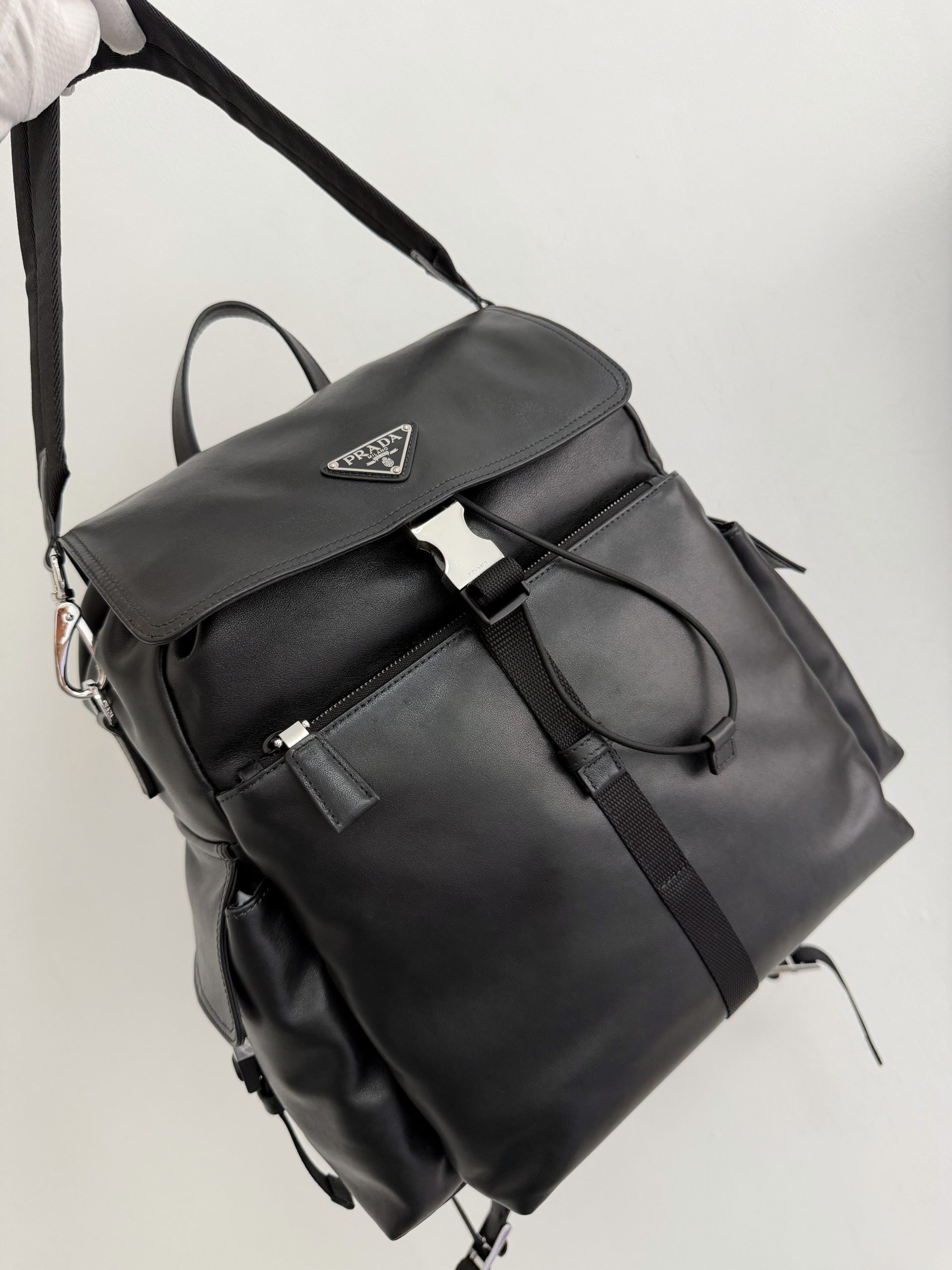 激安人気新品鞄 バッグ プラダ Explore 後背包 リュック