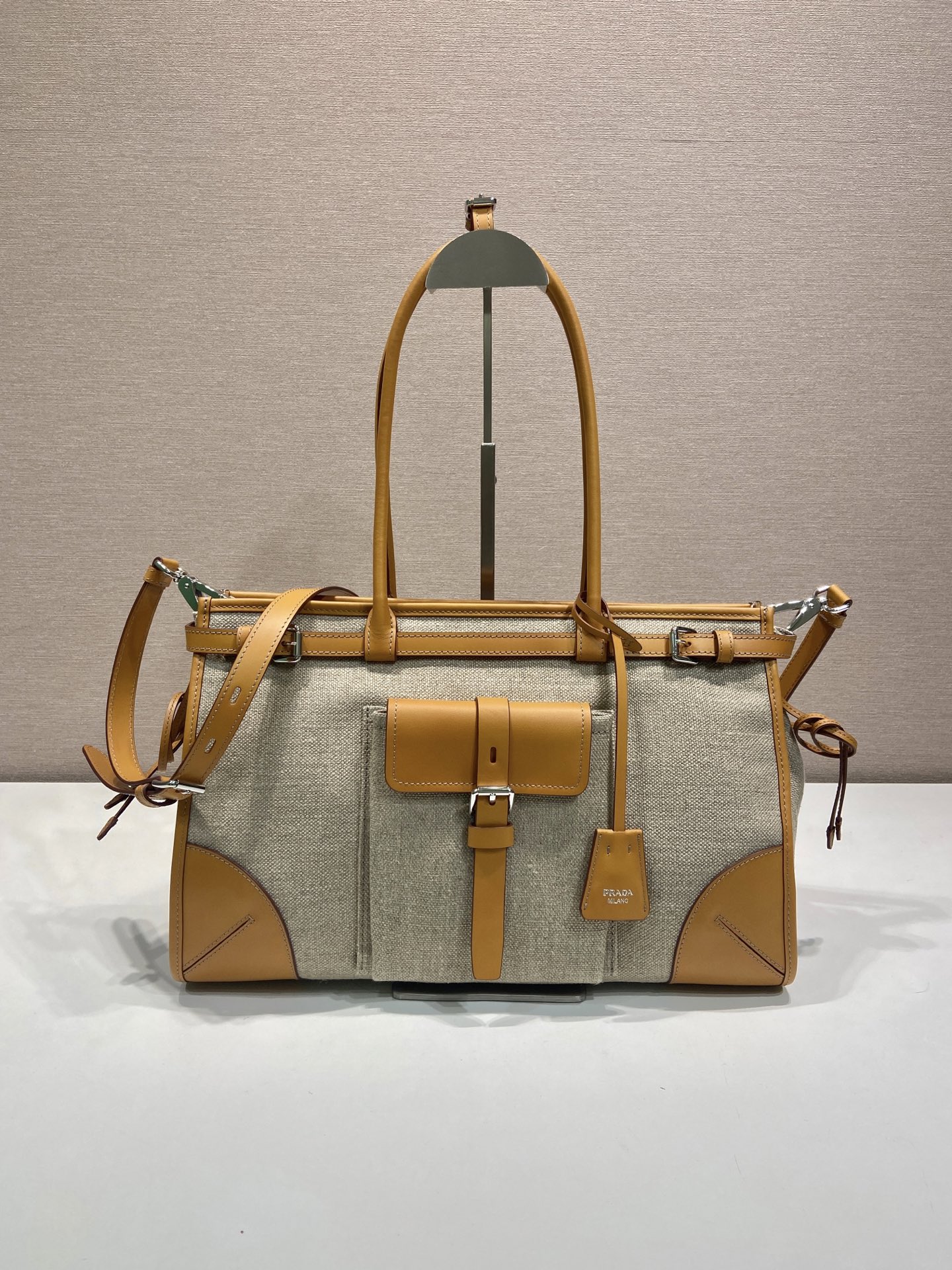 激安人気新品鞄 バッグ プラダ LusSolf トート バッグ