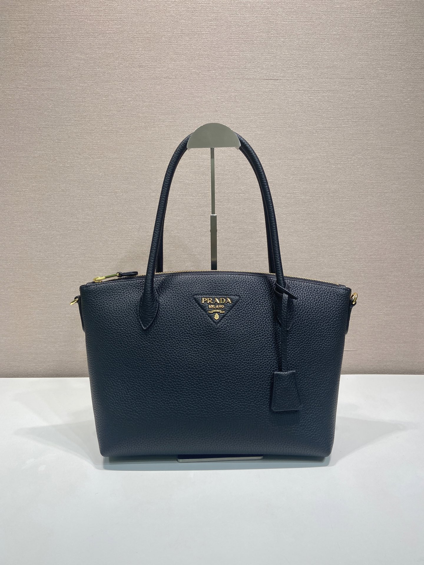 人気新品鞄バッグ プラダ 2WAYバッグ トートバッグ 2606