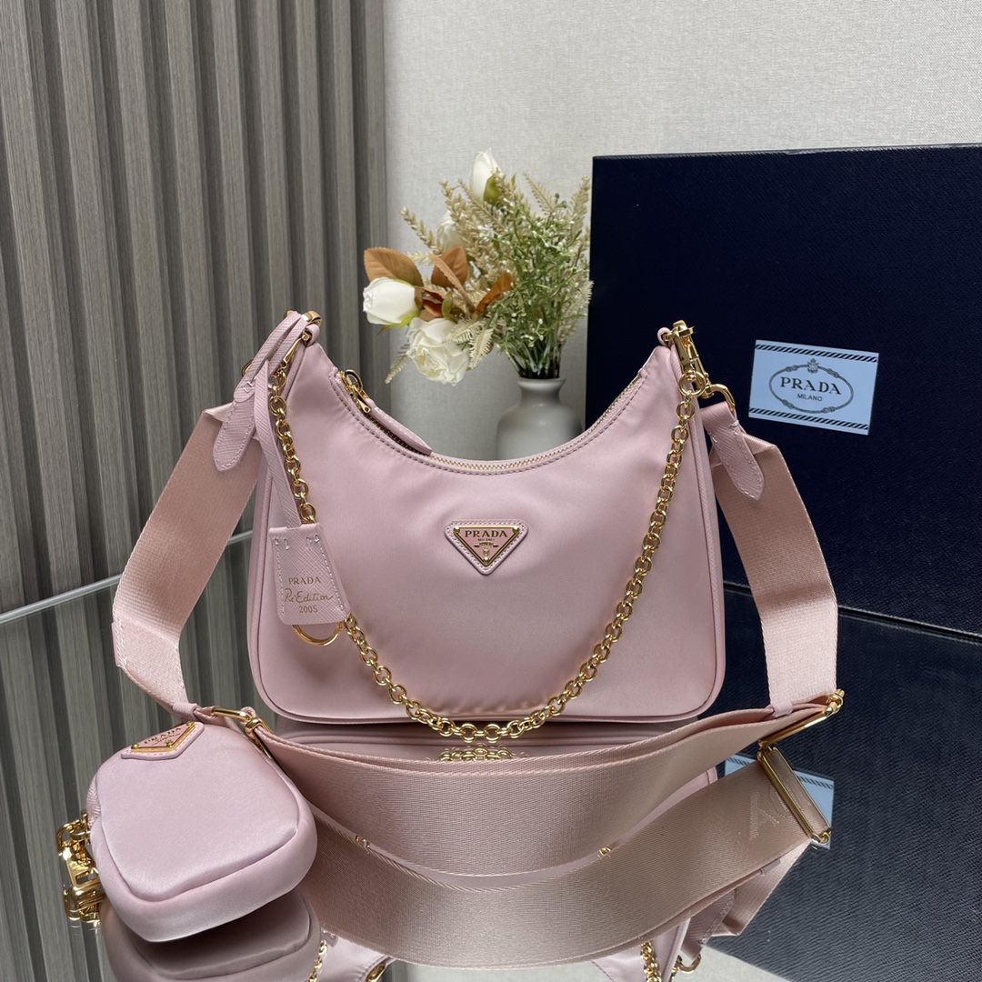 激安人気新品鞄 バッグ プラダ Nylon Hobo ハンドバッグ 2606