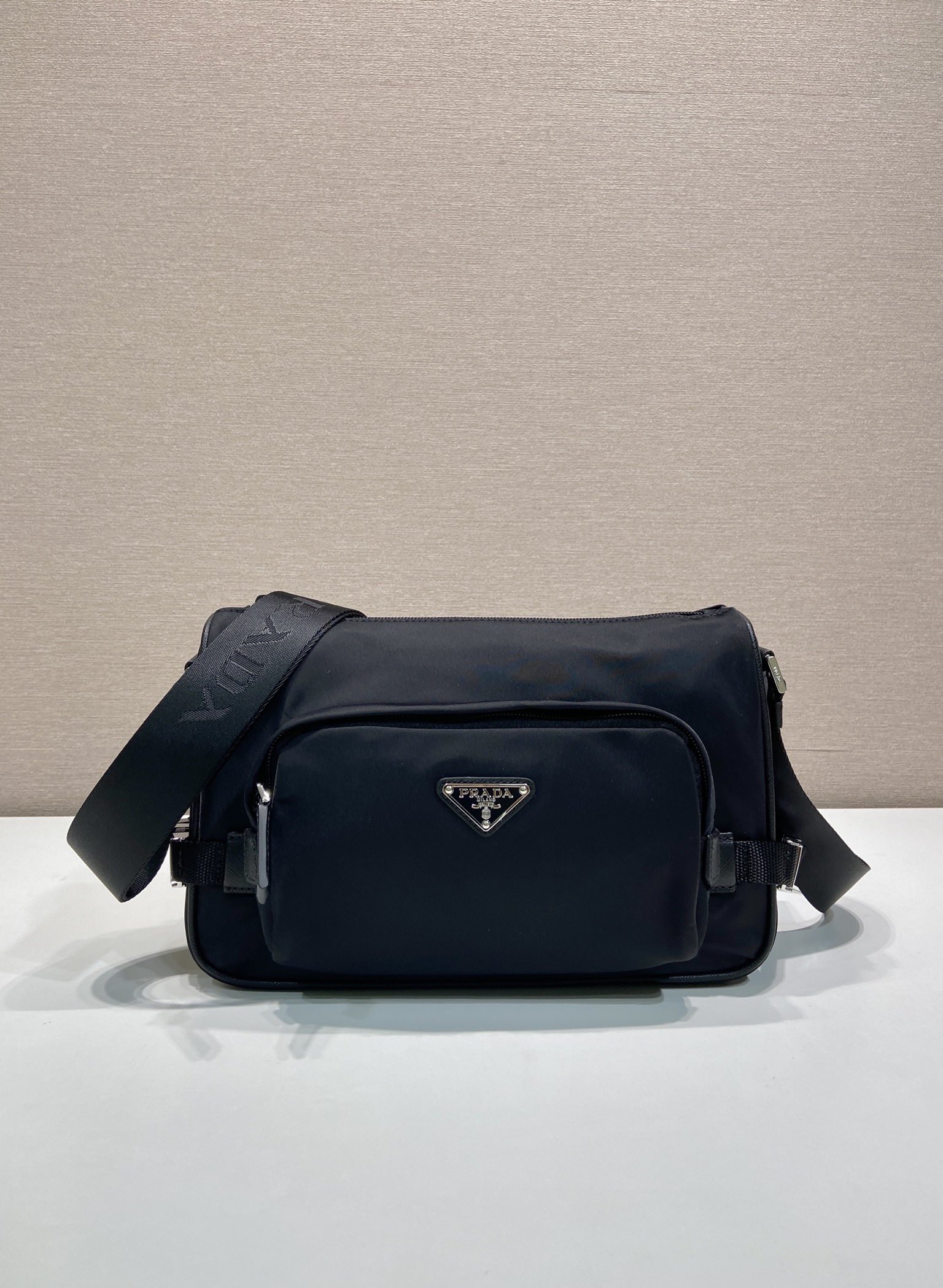 激安人気新品鞄 バッグ プラダ Saffano 2WAY 肩掛けバッグ