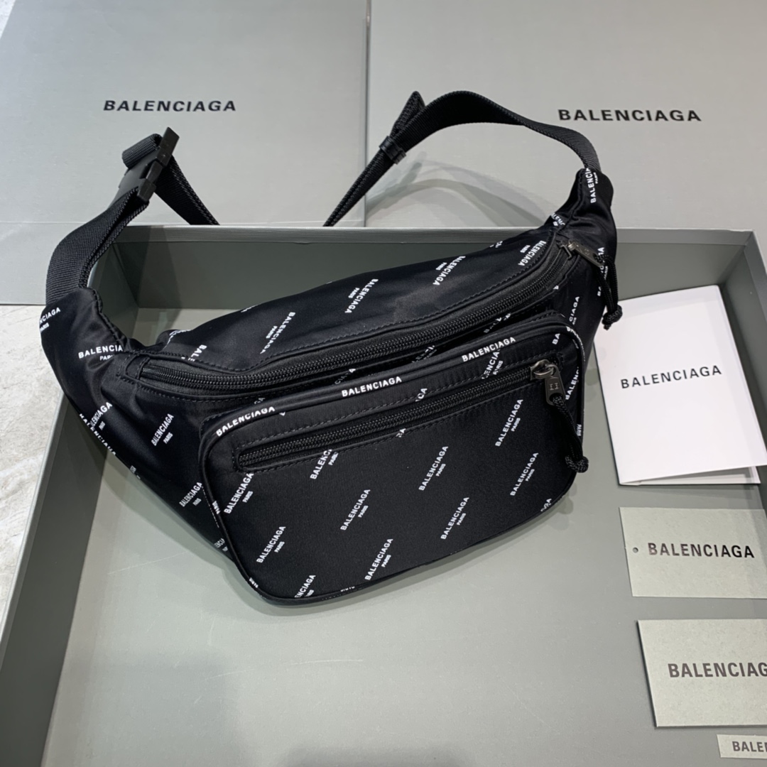 26新品 バレンシアガ 鞄 チェストパック ウェストポーチ