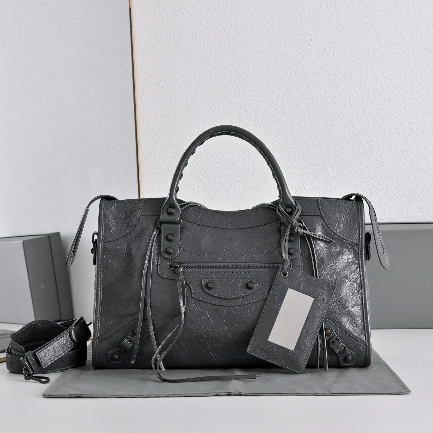 26新品 バレンシアガ 鞄 カバン 手提げ袋 バッグ lecity