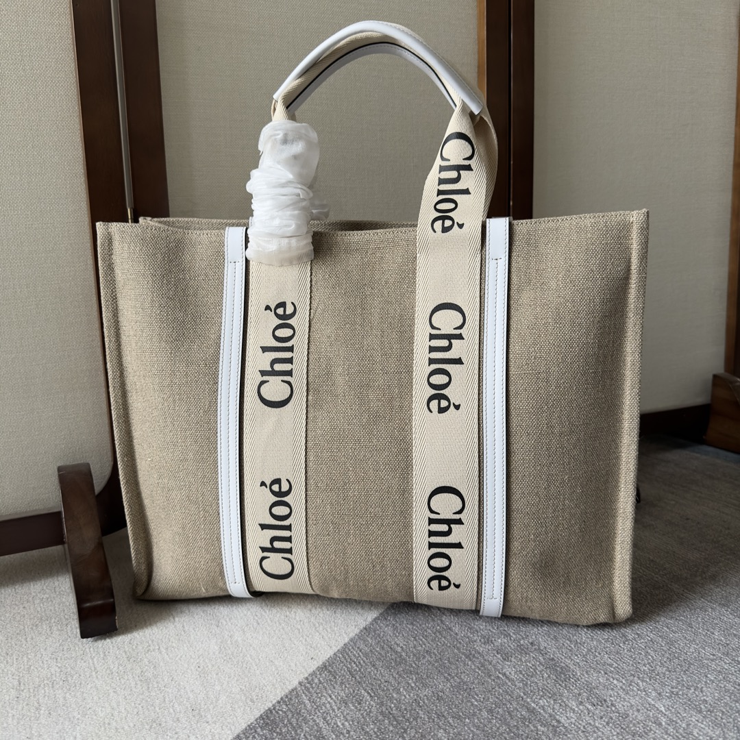 26新品 クロエ 鞄 カバン 手提げ袋 バッグ Chloe Woody