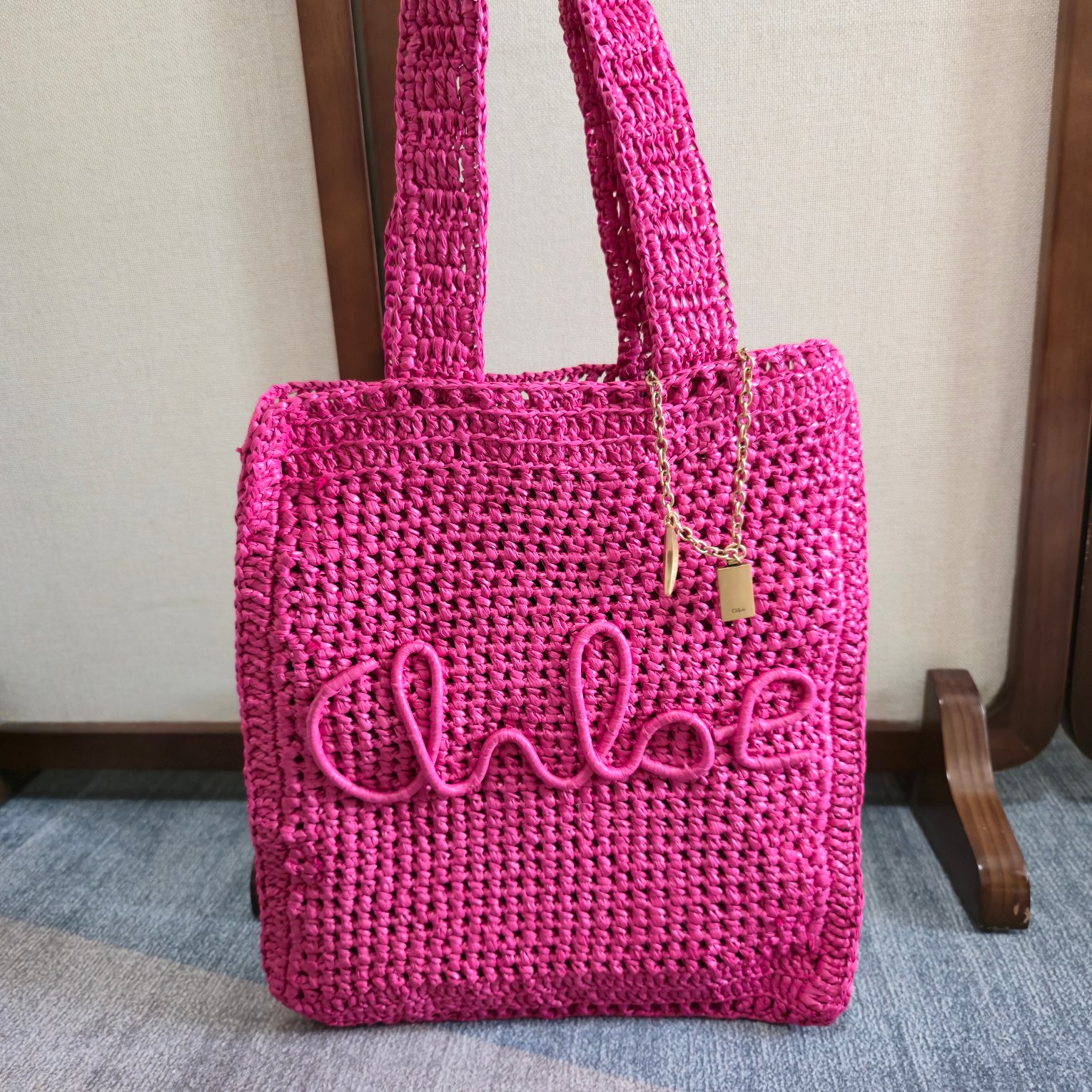 26新品 クロエ 鞄 カバン 手提げ袋 セミショルダー 2606