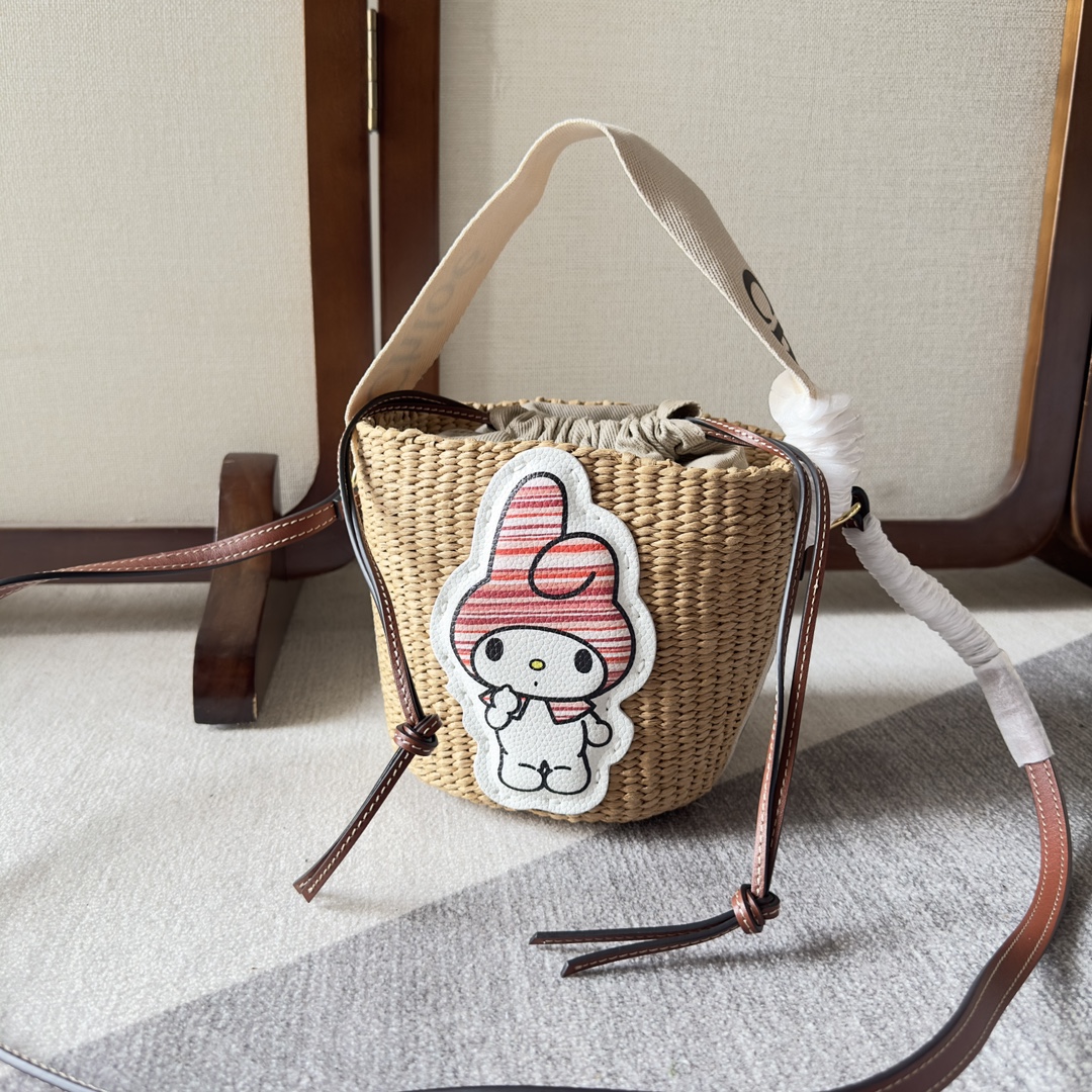 26新品 クロエ 鞄 カバン 手提げ袋 バッグ Woody basket