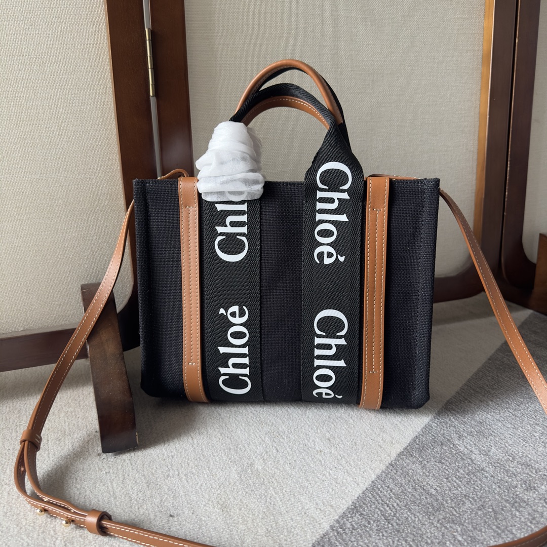 26新品 クロエ 鞄 カバン 手提げ袋 バッグ Chloe Woody