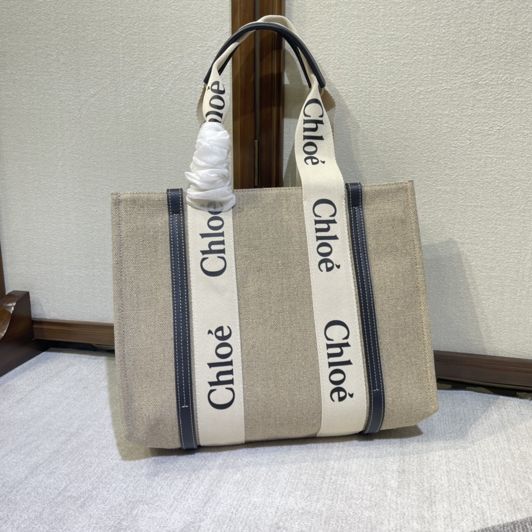 26新品 クロエ 鞄 カバン 手提げ袋 バッグ Woody mini 2606