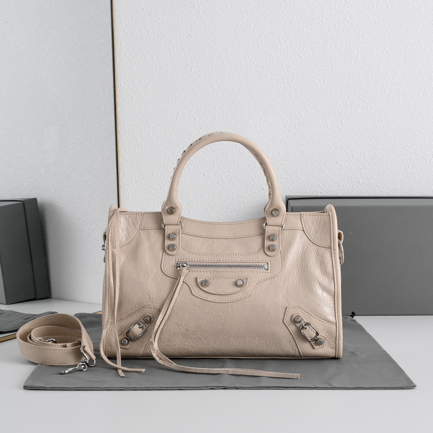 26新品 バレンシアガ 鞄 カバン 手提げ袋 バッグ lecity