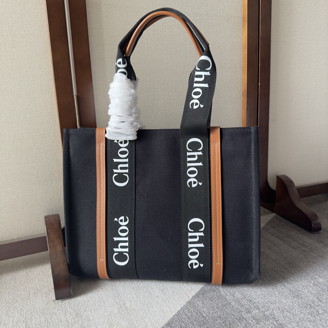 26新品 クロエ 鞄 カバン 手提げ袋 バッグChloe Woody