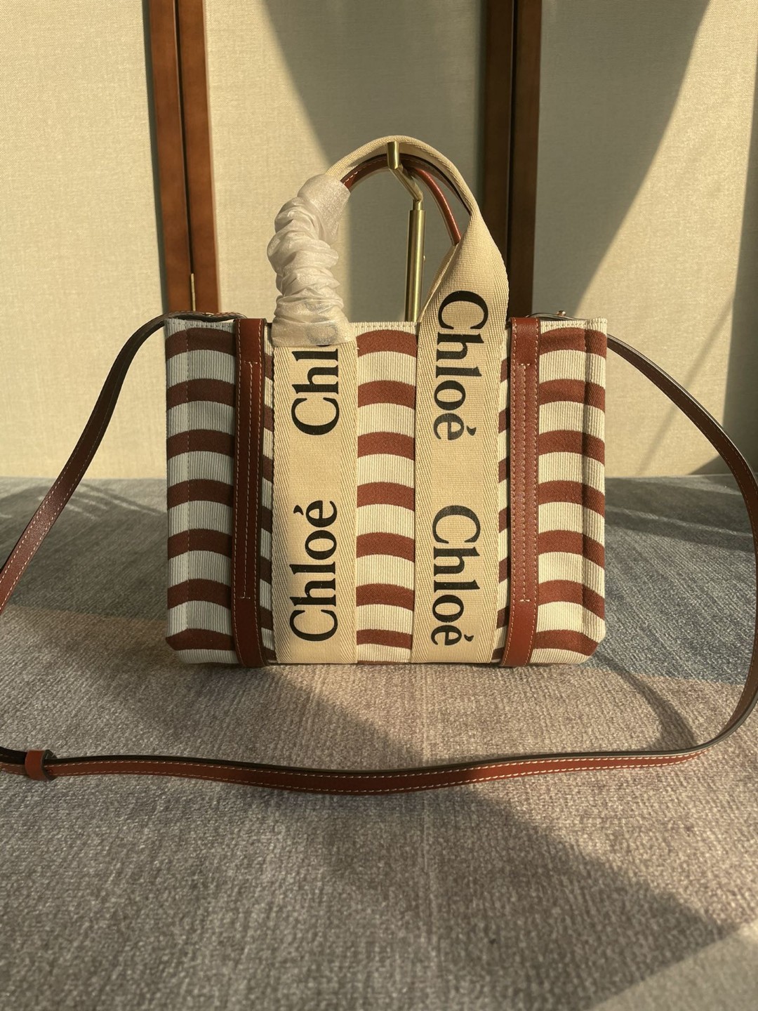 クロエ Woody Tote bag 2WAY 手提げ袋 ショルダー ハンド 2209