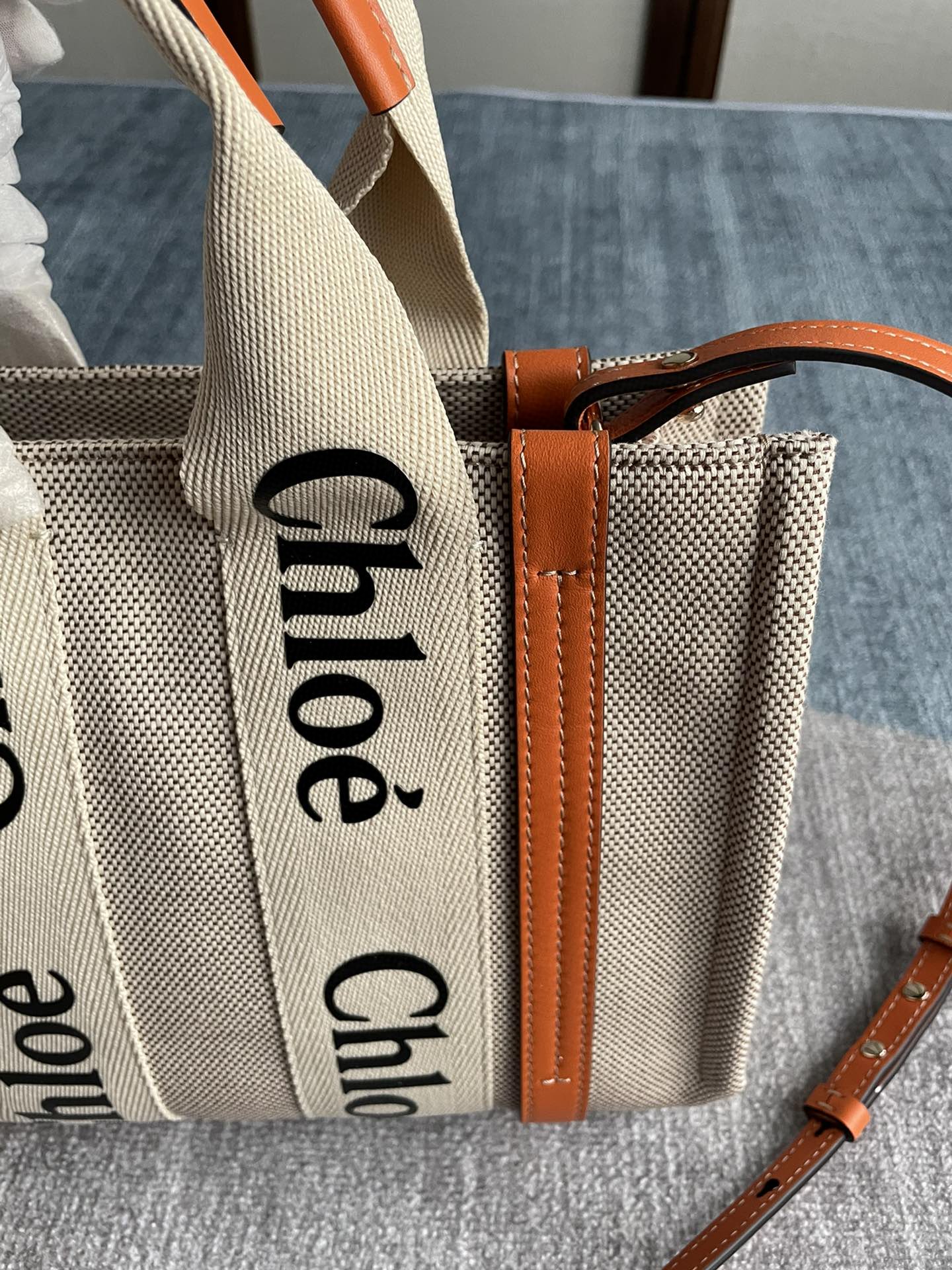 Chloeクロエ 22SS新作通販 26.5 woody Tote ハンドバッグ 2203