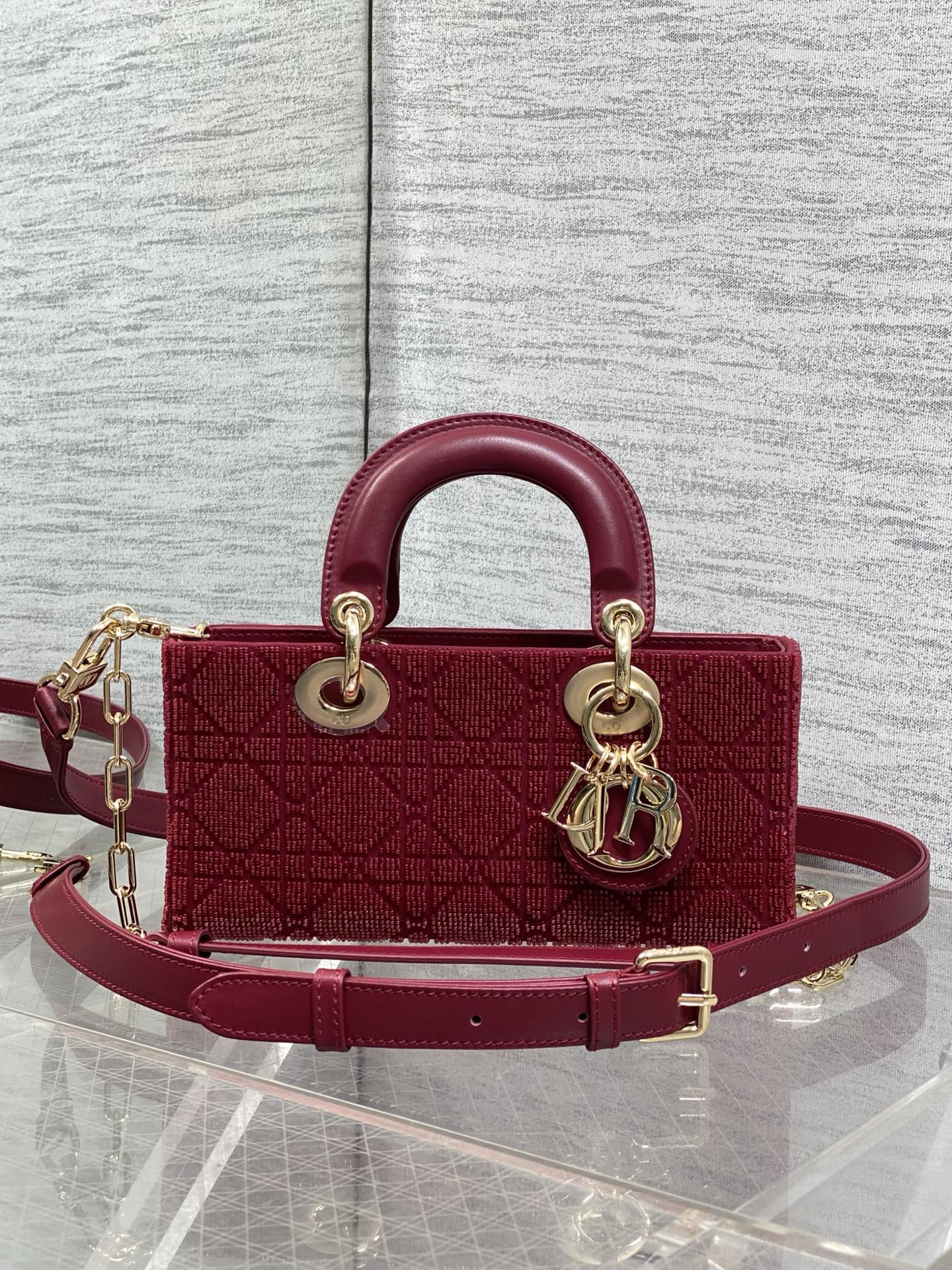 人気商品 クリスチャンディオール WOC ショルダー ハンド