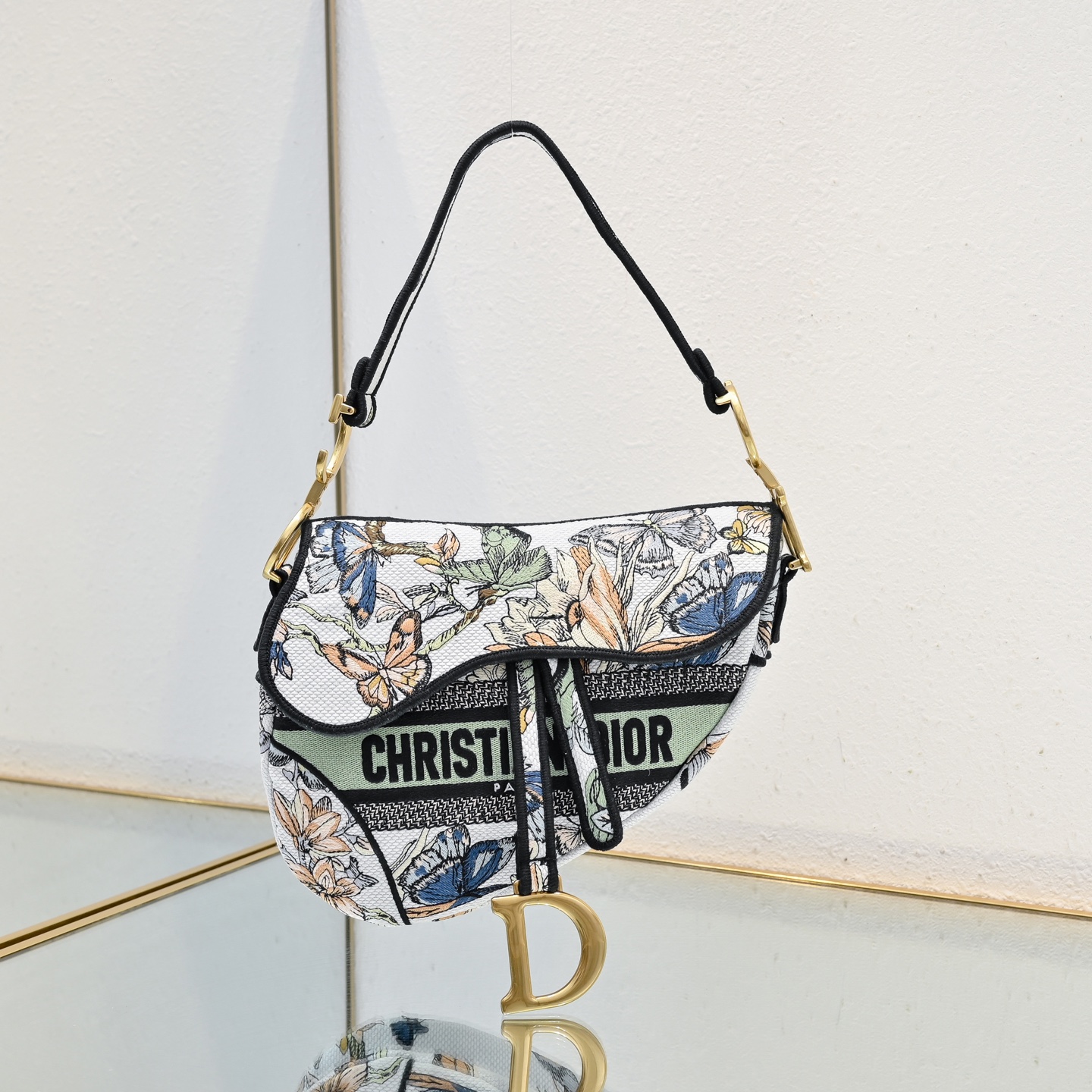 クリスチャンディオール新作 2WAY 手提げ袋 Saddle bag 26016