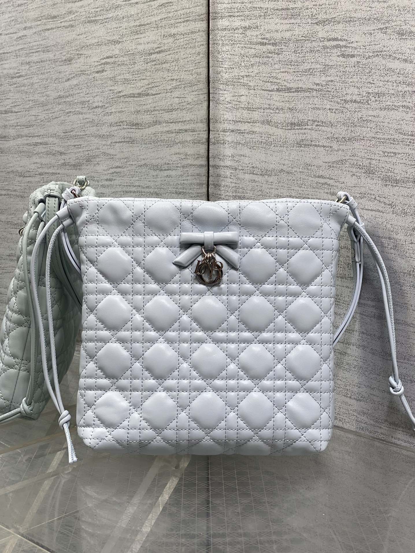 人気 クリスチャンディオール バッグ Adiorable ショルダーバッグ