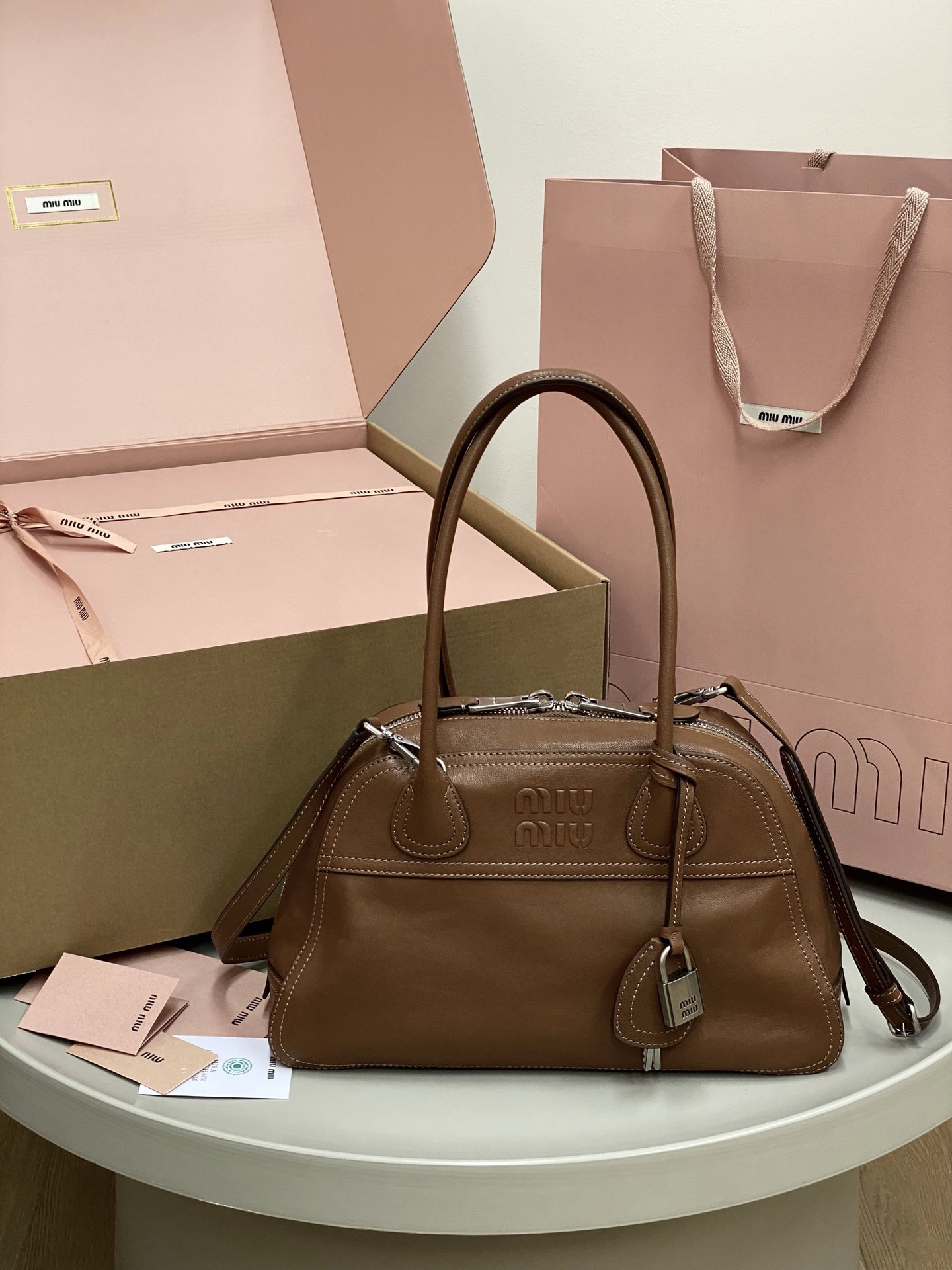 新作通販 超美品 ミュウミュウ 鞄 bag ボストンバッグ 2606