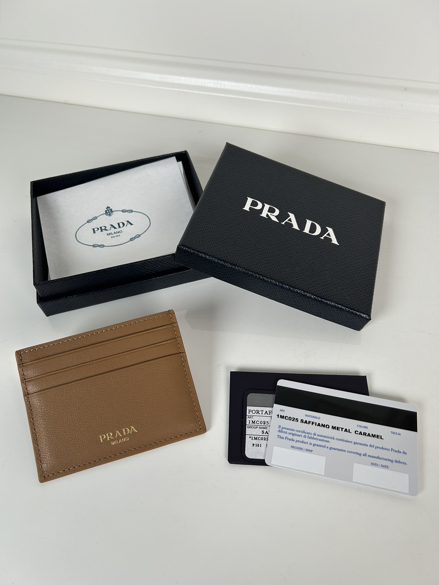プラダ 財布 コインケース 名刺入れ Wallet コピー通販2606